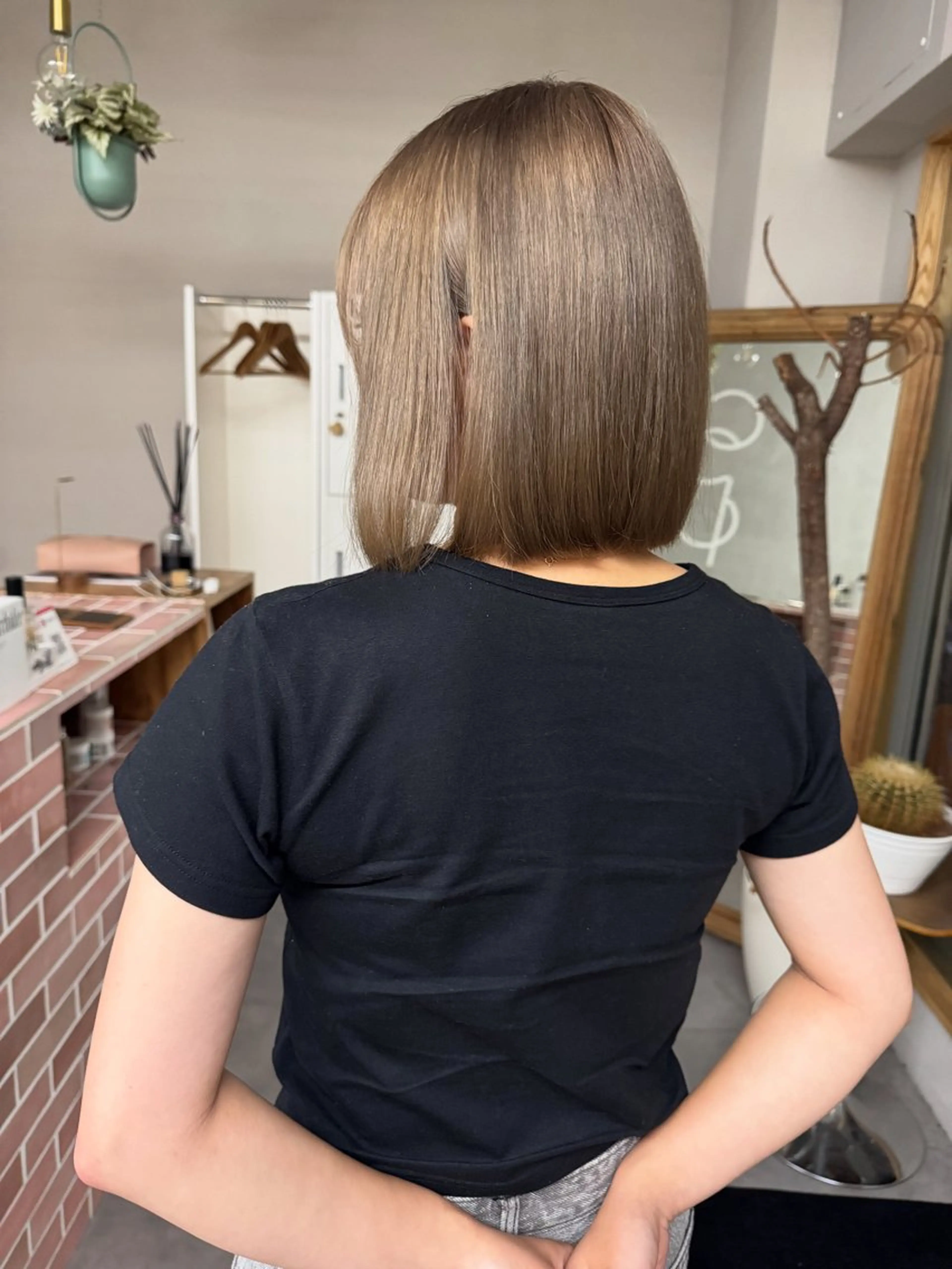 カラー 🌙ヘーゼルベージュ レイヤーカット🌙のヘアスタイル