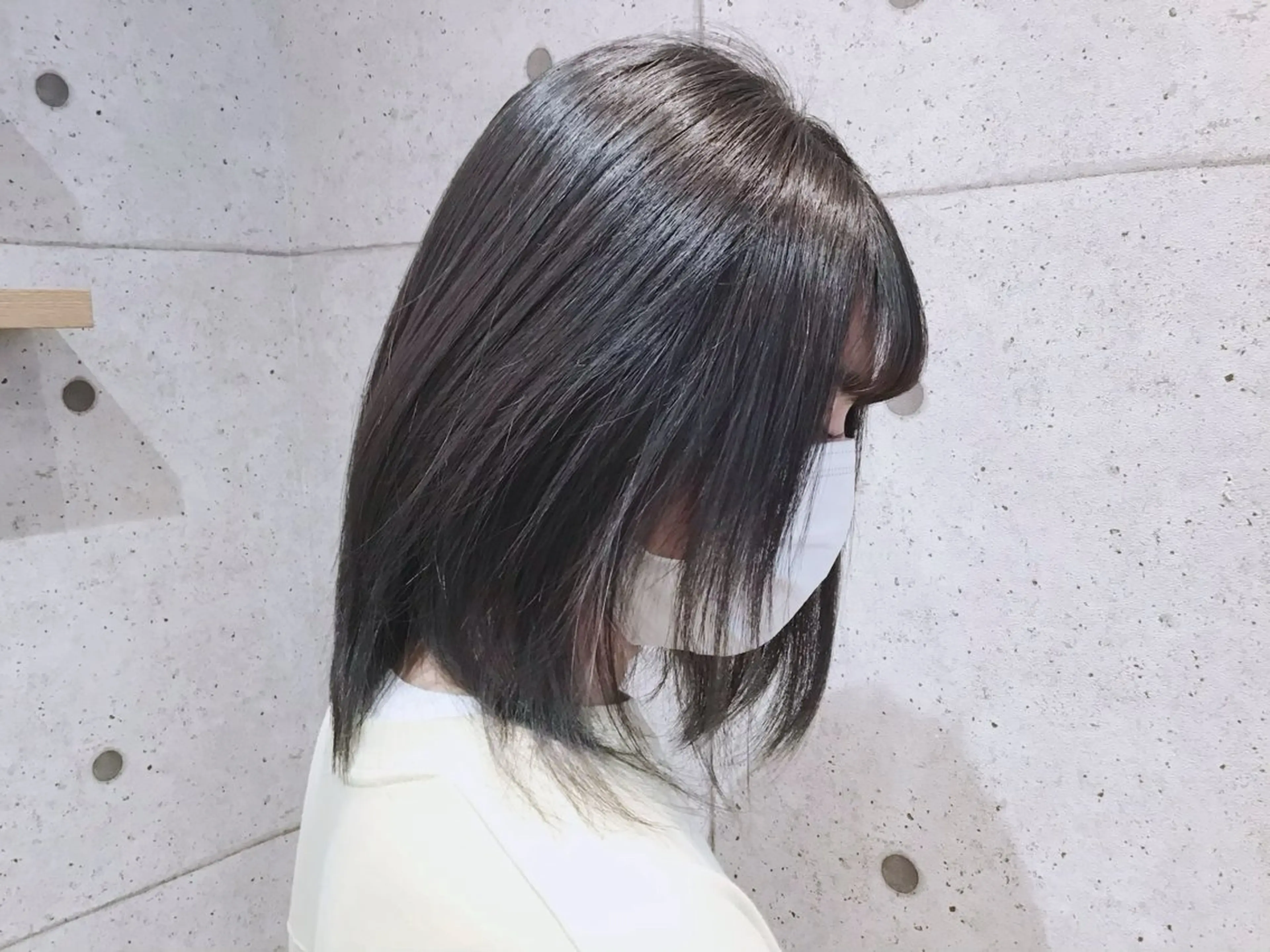 ミディアム カット ヘアカラー トリートメント 園田 彩音のヘアスタイル