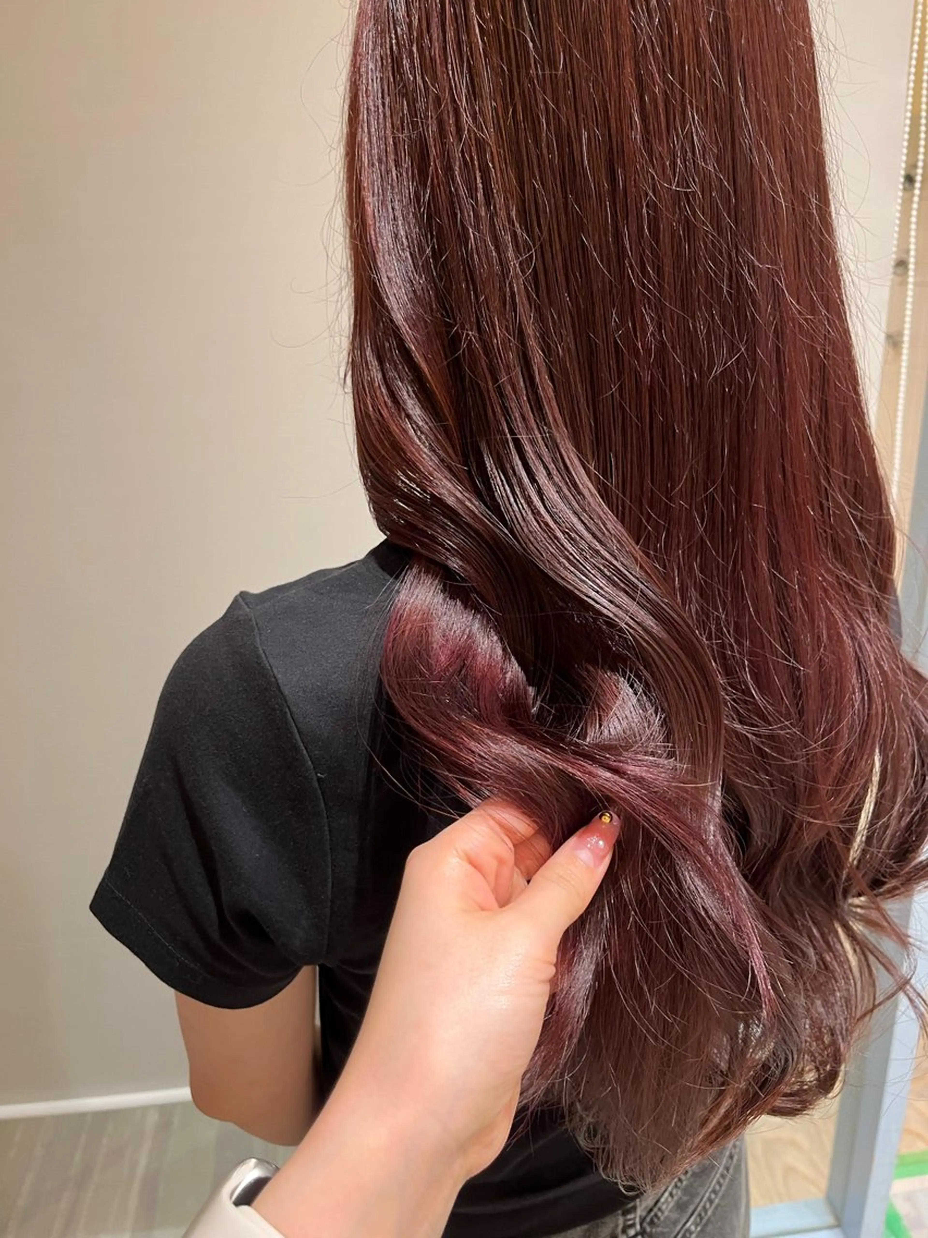 セミロング カラー ブラウンカラー ピンクカラー 新宿 Chiakiのヘアスタイル