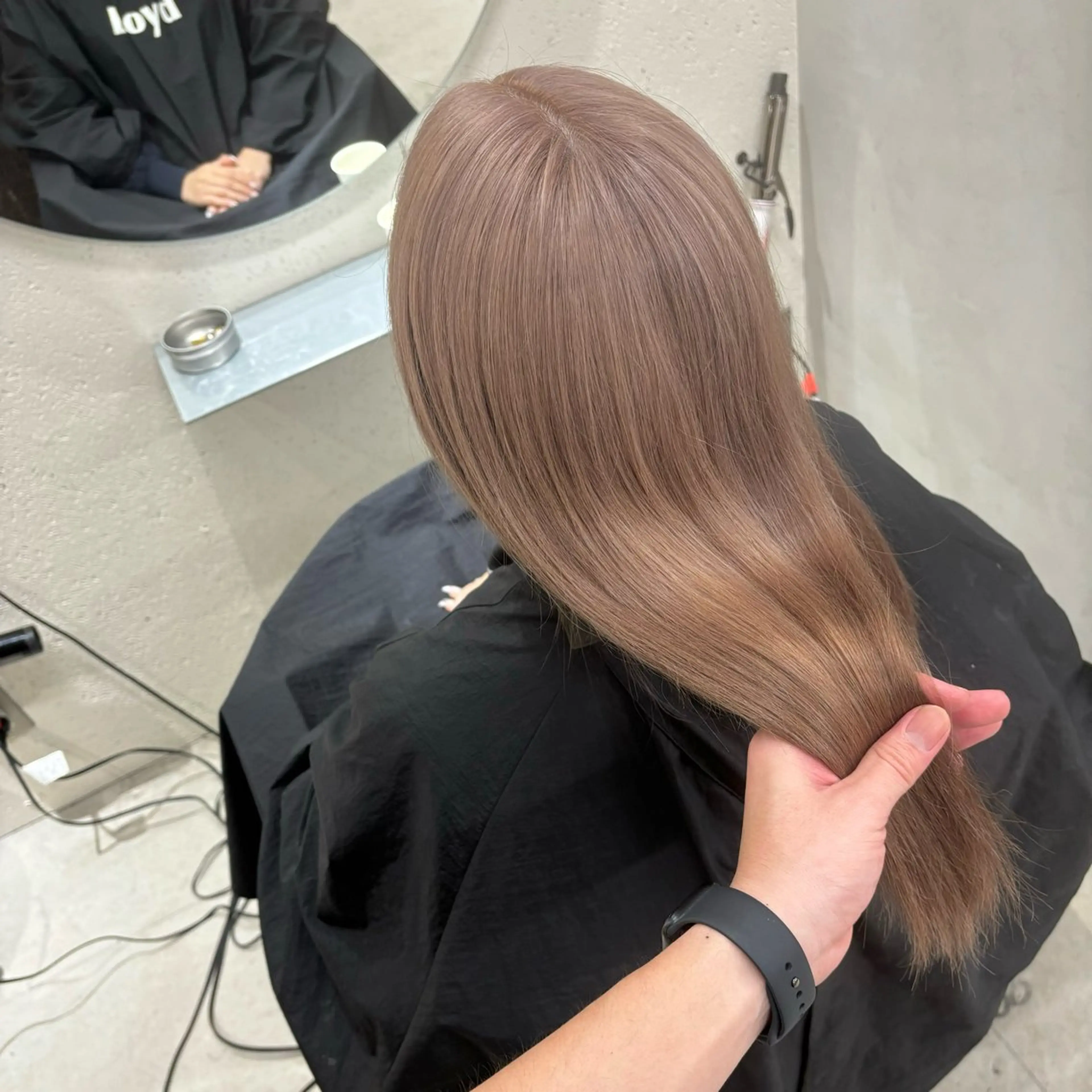 ミディアム カラー ベージュカラー ヘアカラー トリートメント ヘッドスパ ヘアセット オカベ ショウマのヘアスタイル