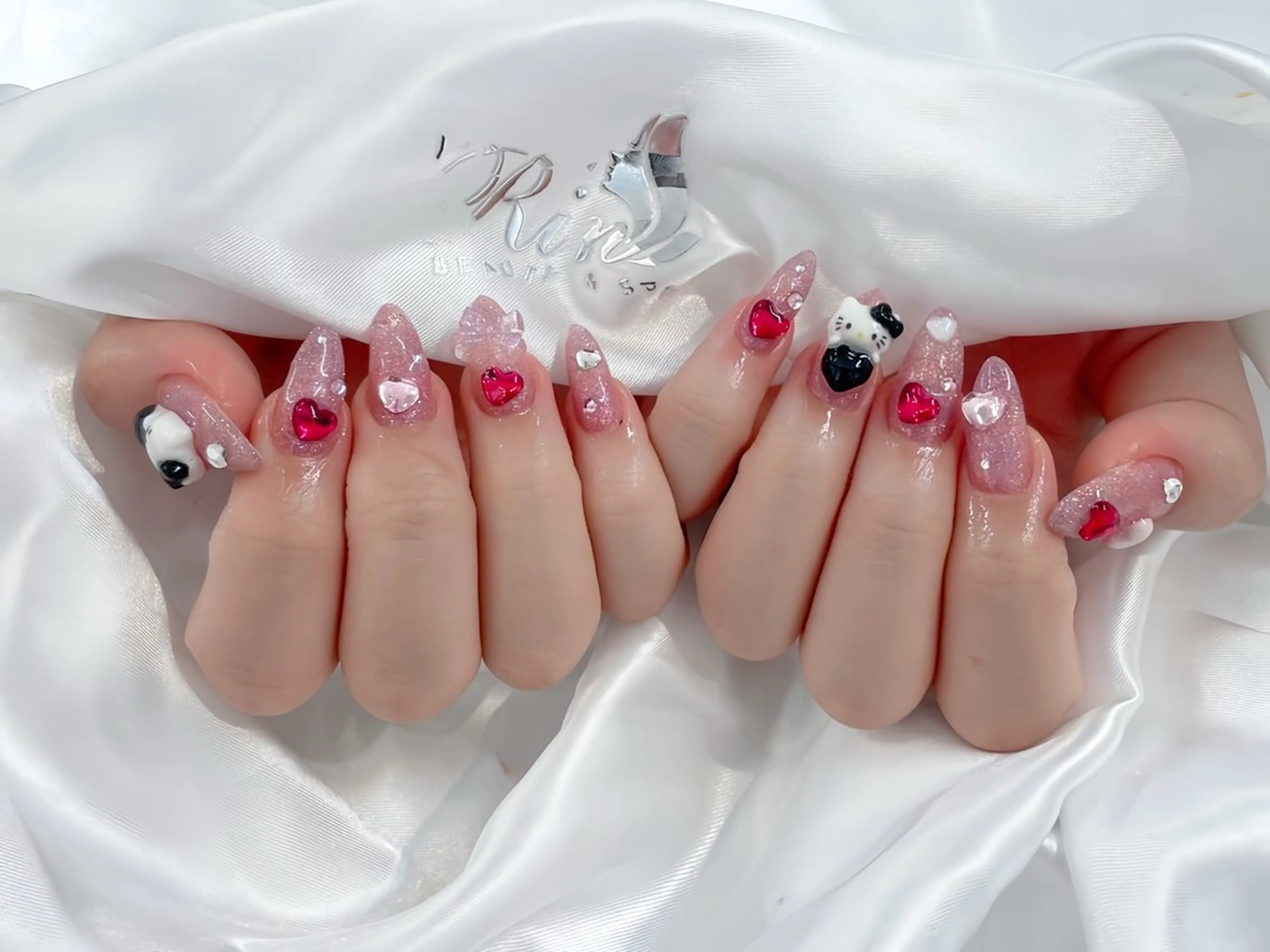 ネイル アートネイル ロングネイル スカルプネイル ネイルチップ ハンドネイル Rin Nail 新大久保店のネイルデザイン