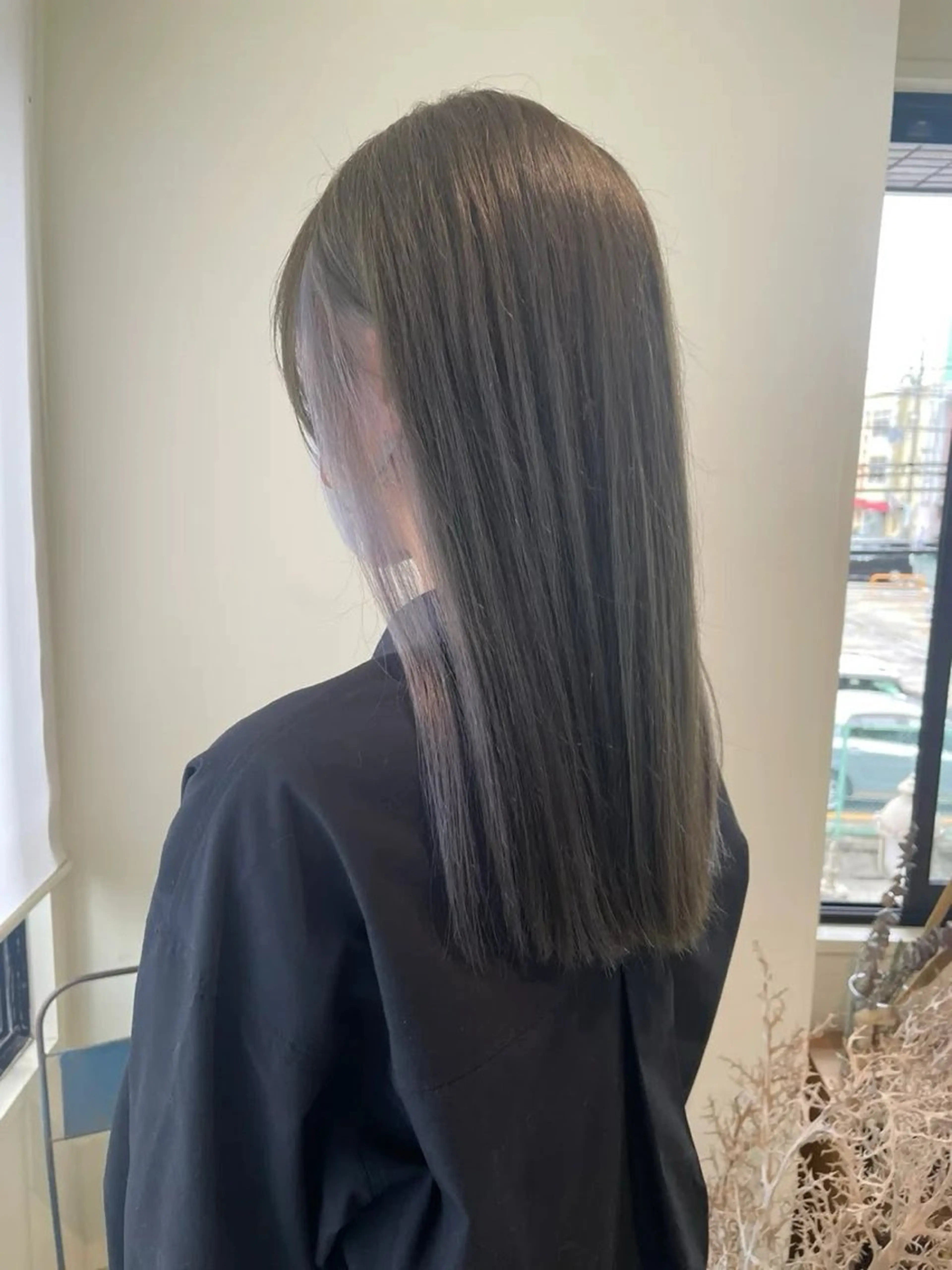 セミロング カラー ブリーチ シルバー カット ヘアカラー トリートメント KAHO(noi) 金山/水素カラーのその他イメージ