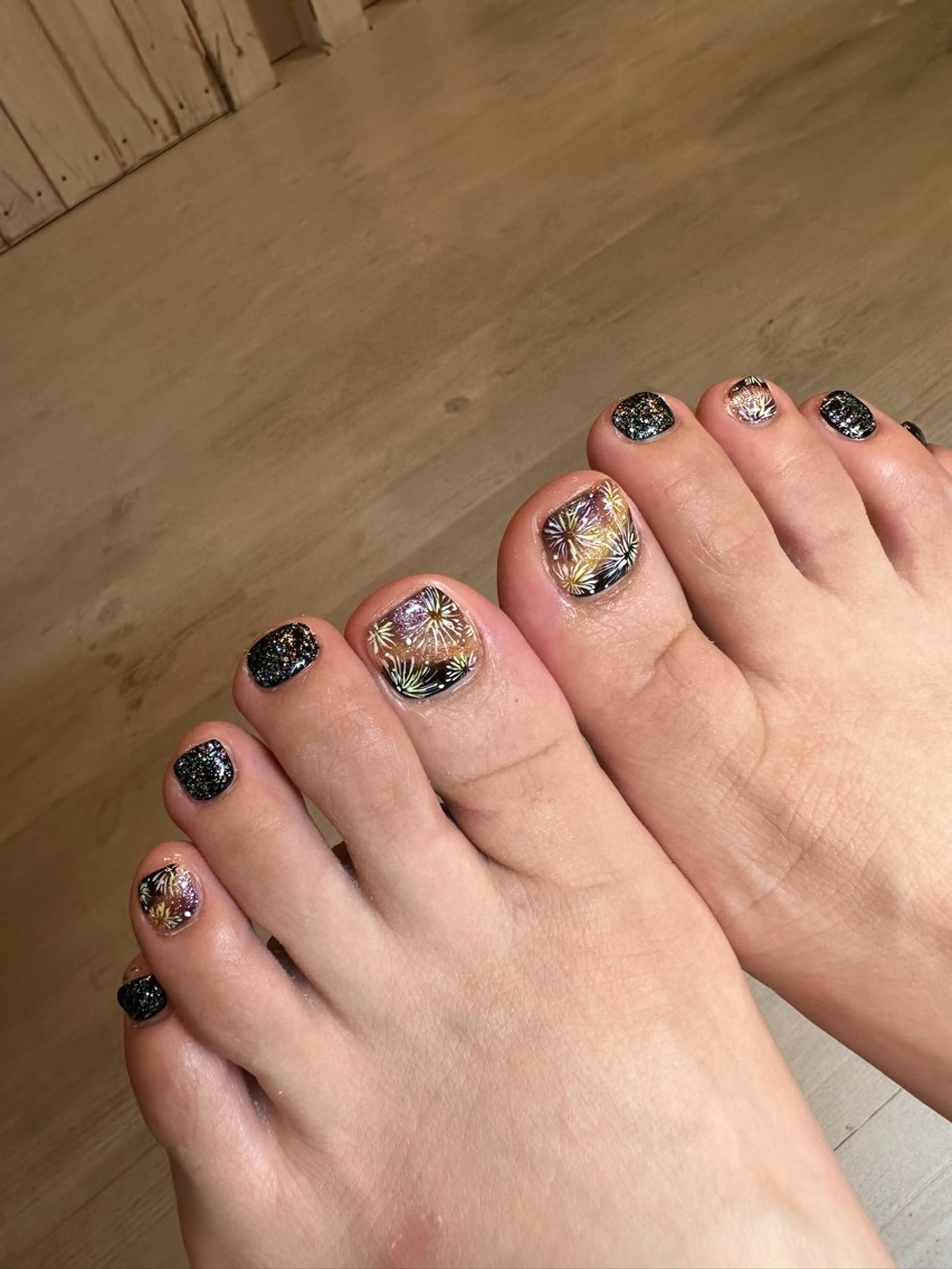 ネイル フットネイル NAIL'S MODAのネイルデザイン