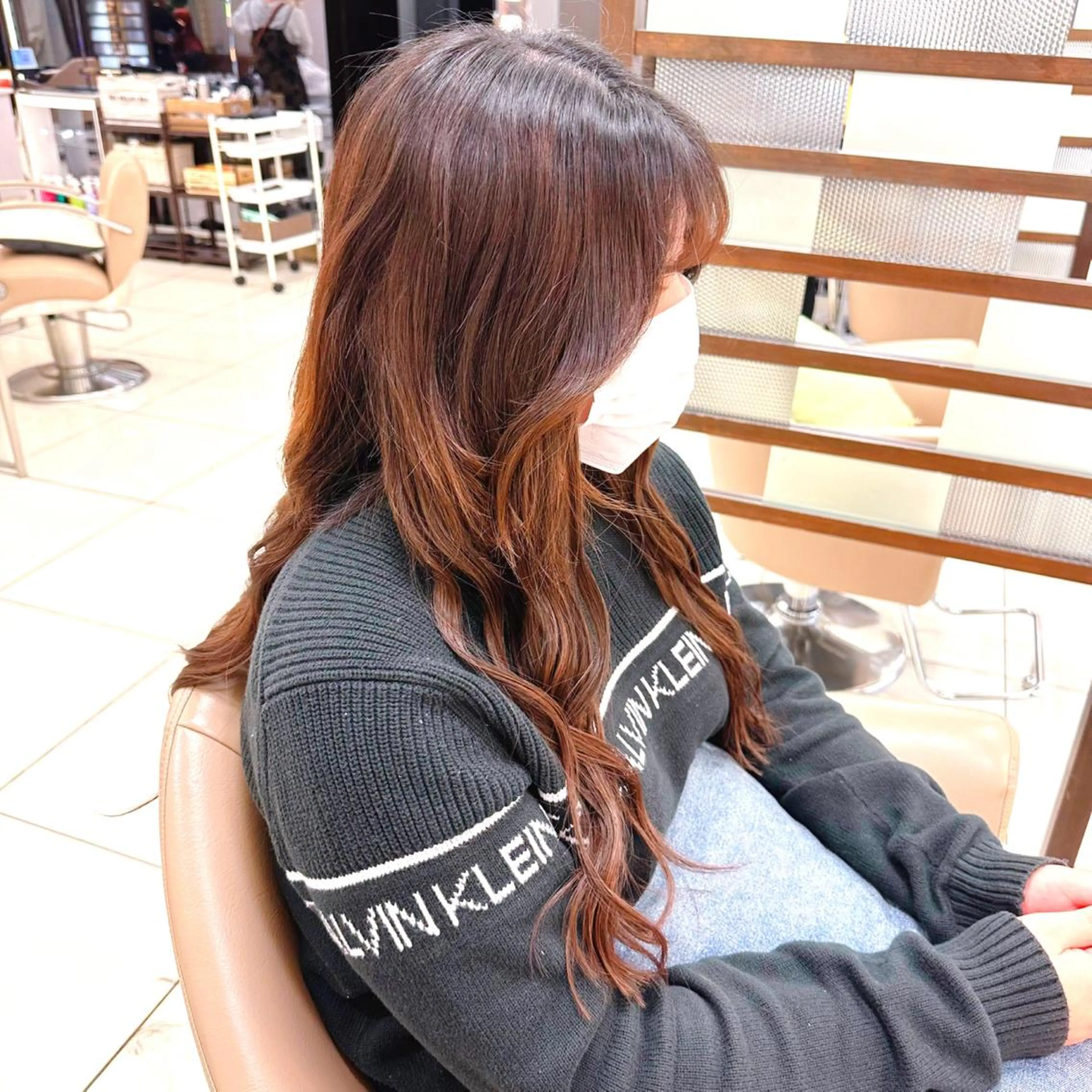 縮毛矯正、韓国レイヤ ーカットメンズカットのヘアスタイル