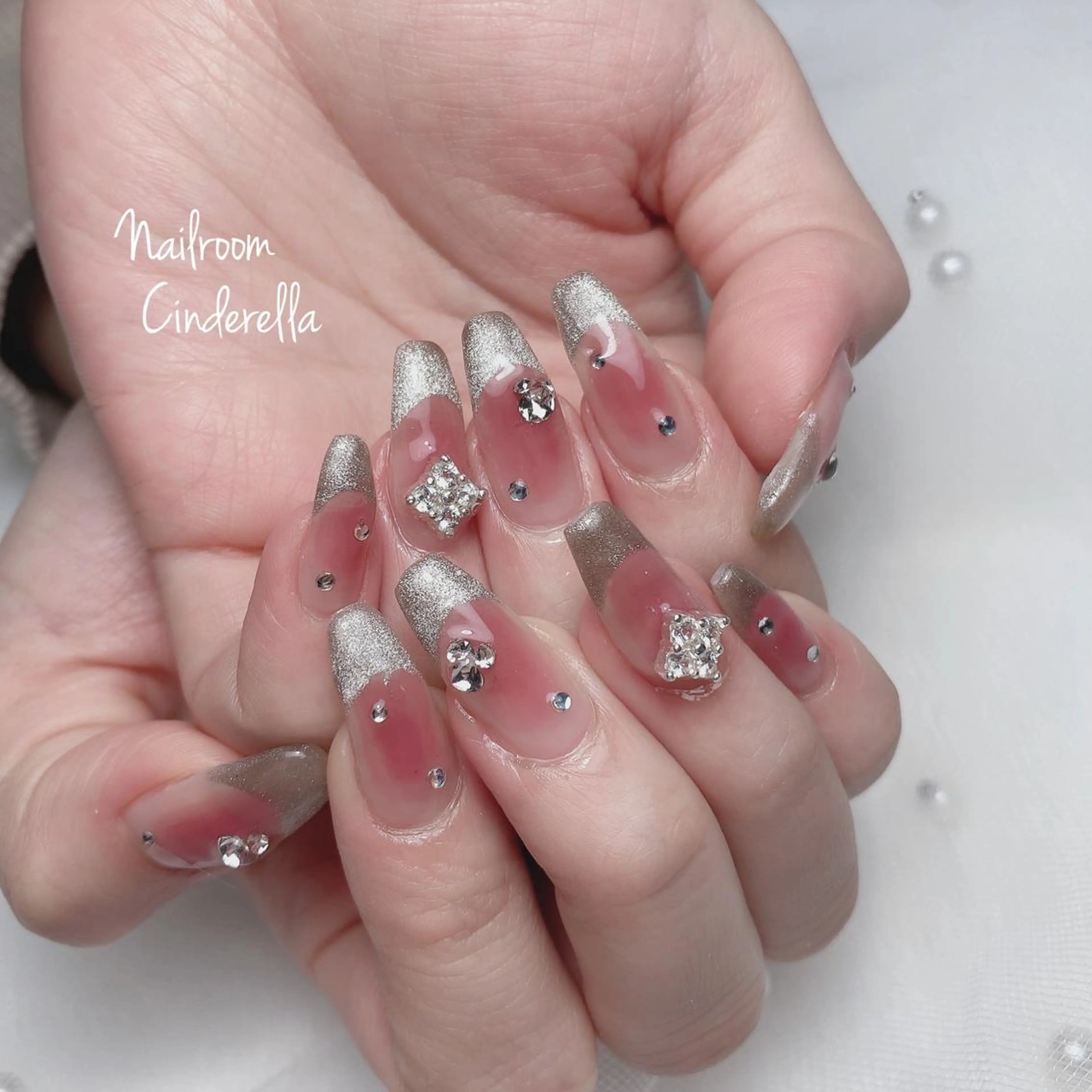 ネイル チークネイル マグネットネイル Nailroom. Cinderellaのネイルデザイン