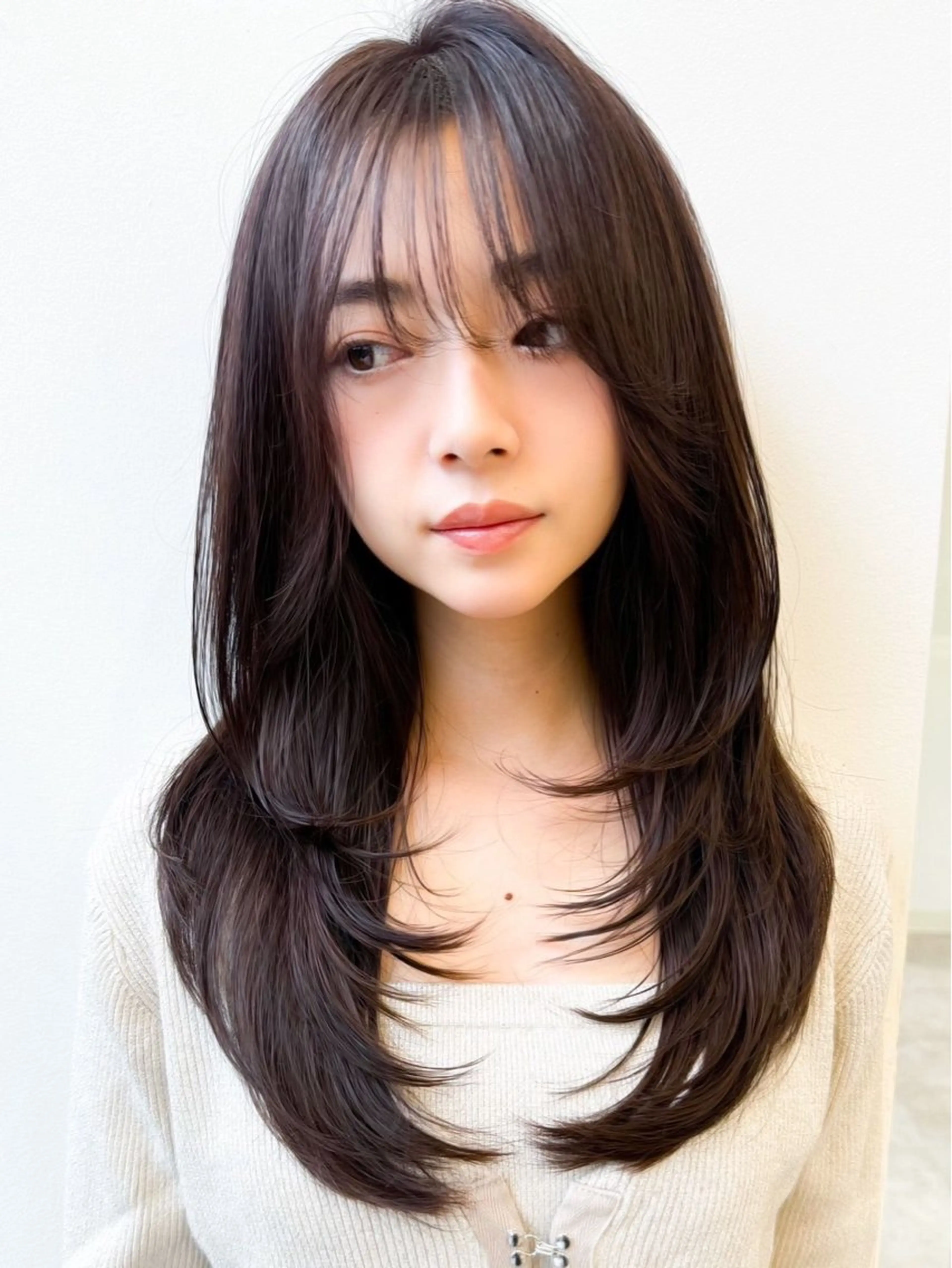 ロング 韓国風ヘア レイヤーカット カット ヘアカラー 縮毛矯正 トリートメント 当日予約◎/縮毛矯正 /艶カラー/雨森大晃のヘアスタイル