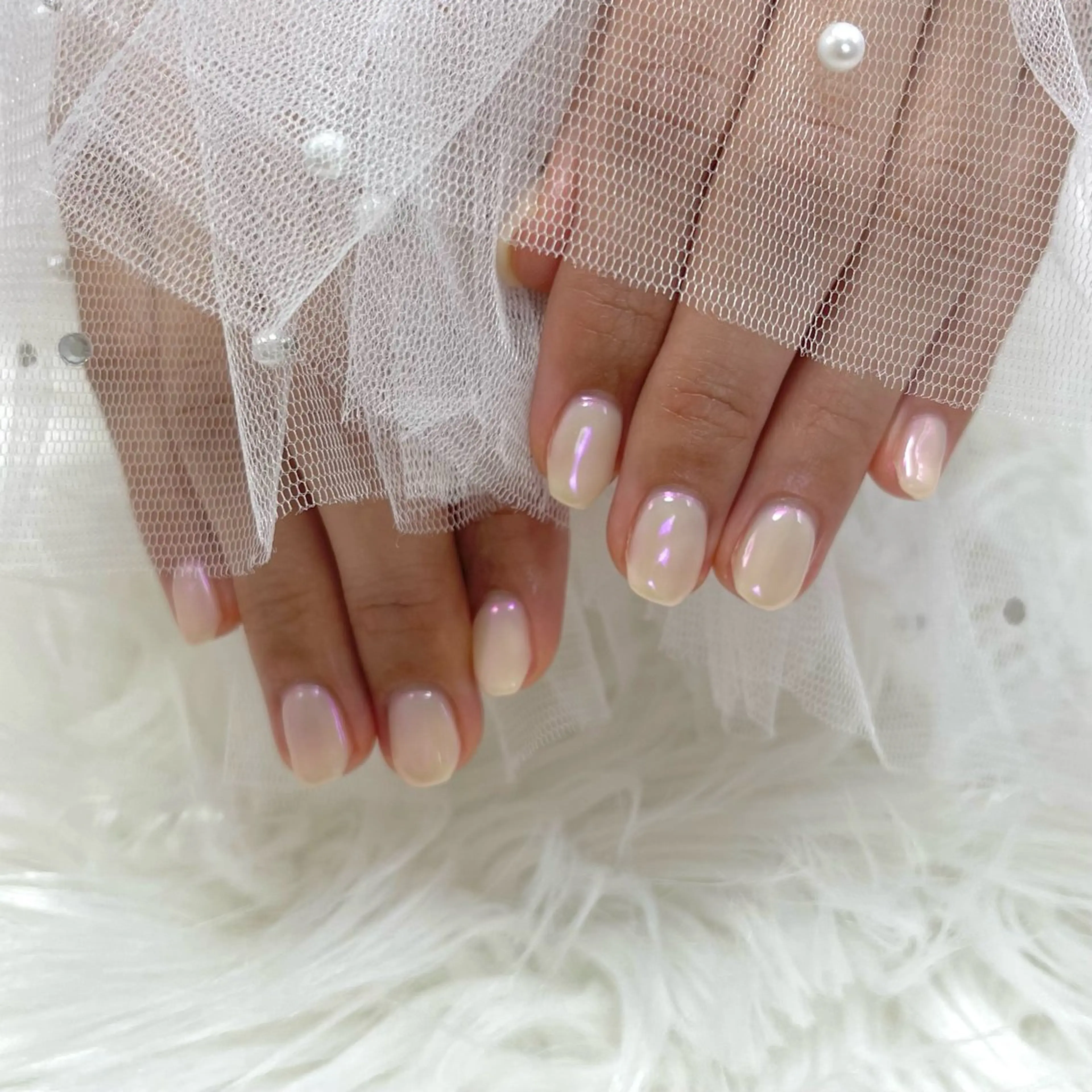 ネイル オーロラネイル ハンドネイル SHINE nail salonのネイルデザイン