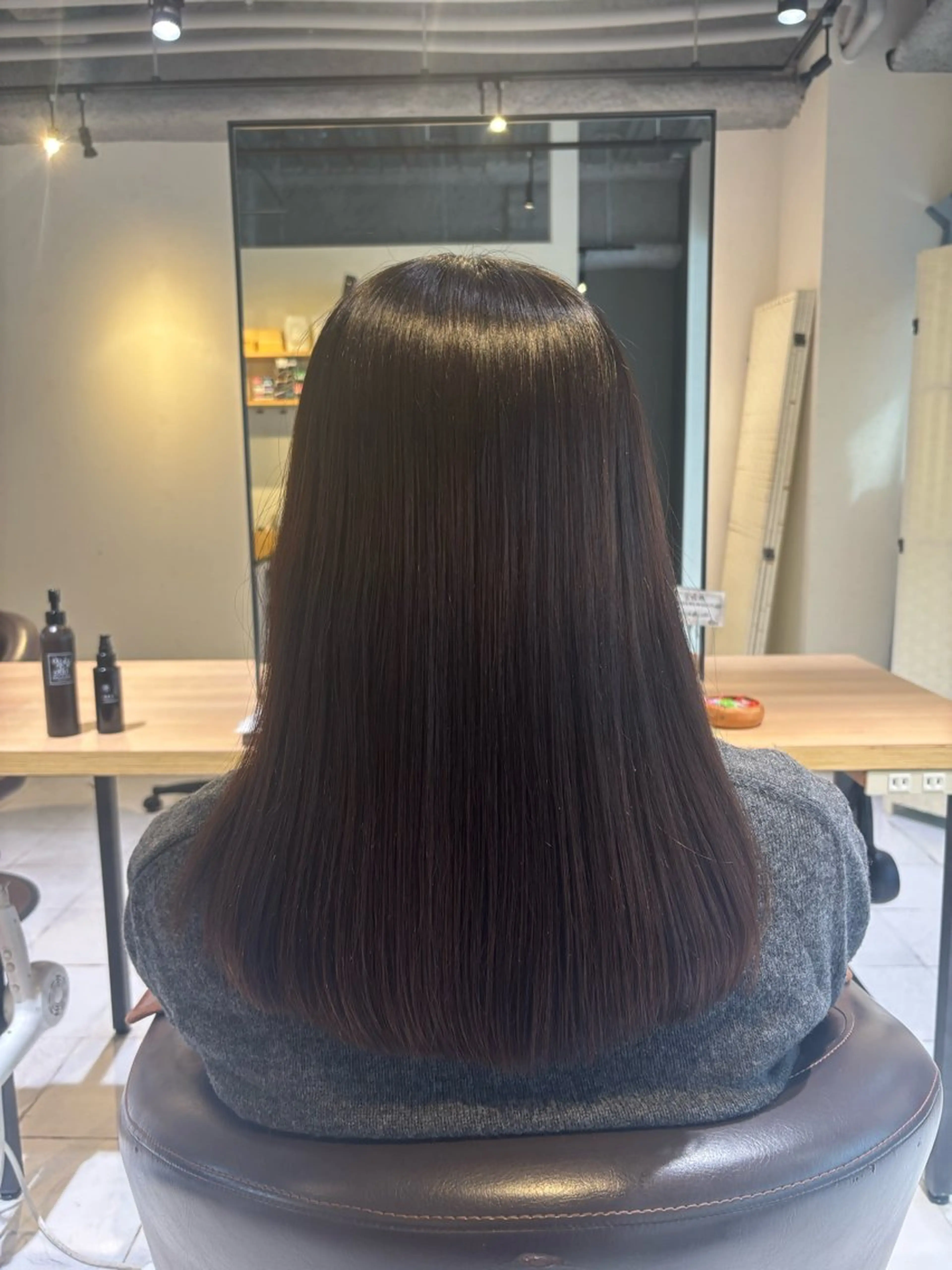 ミディアム 髪質改善 カット トリートメント 尾形 百花のヘアスタイル