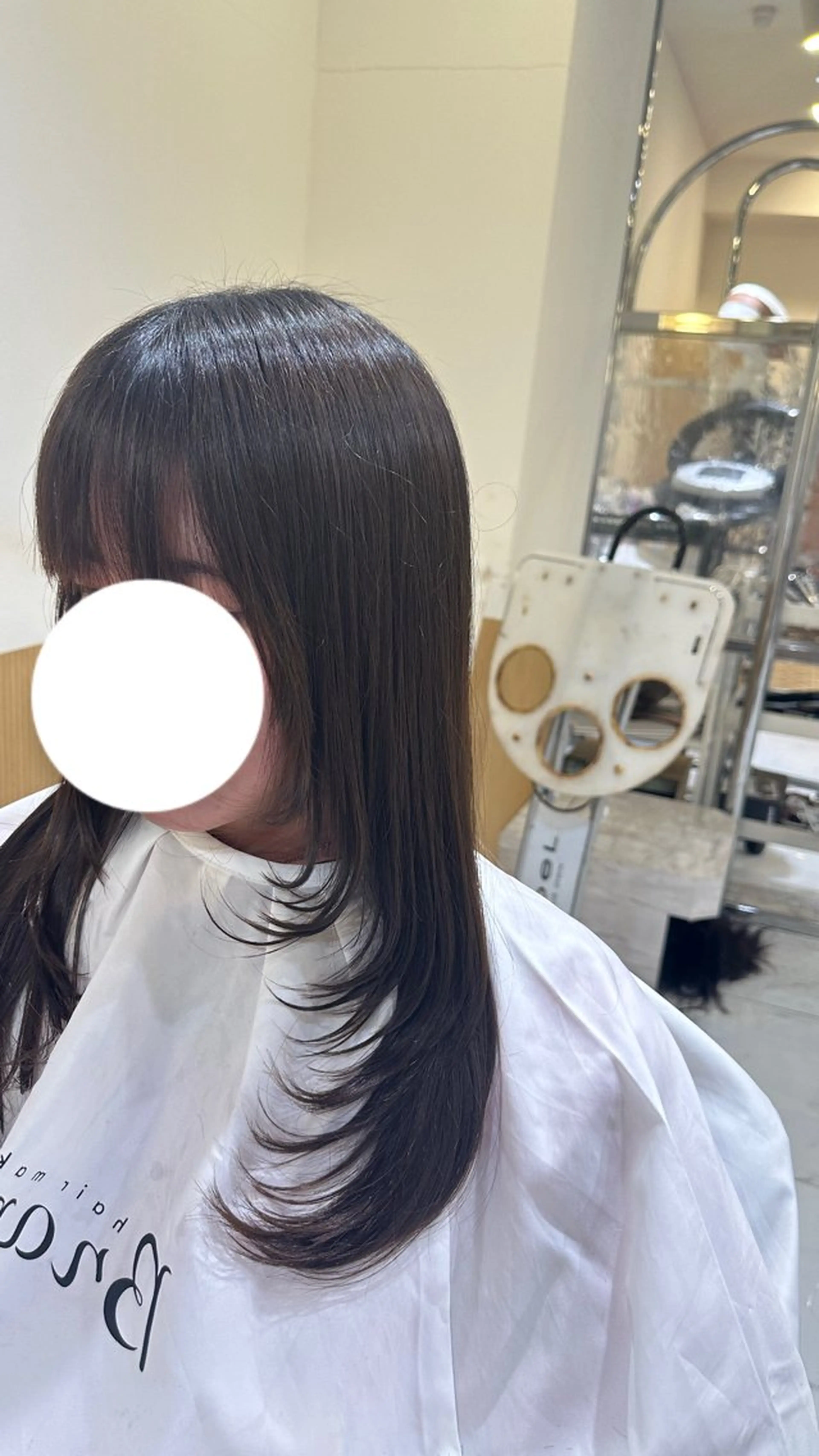 ロング レイヤーカット 山本 心愛のマツエク・マツパデザイン