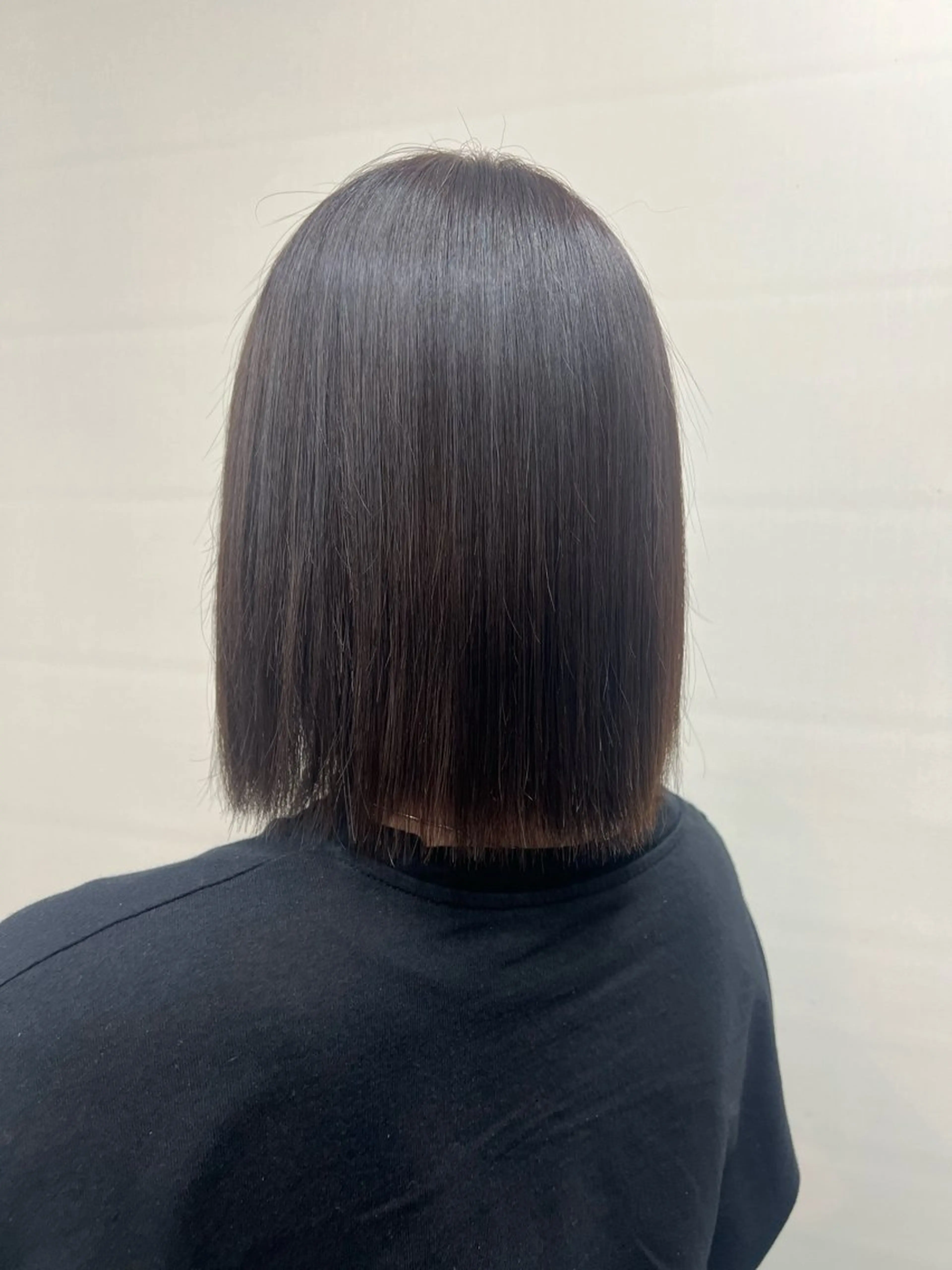ショート カラー ヘアカラー 本間 絵理奈‎のヘアスタイル