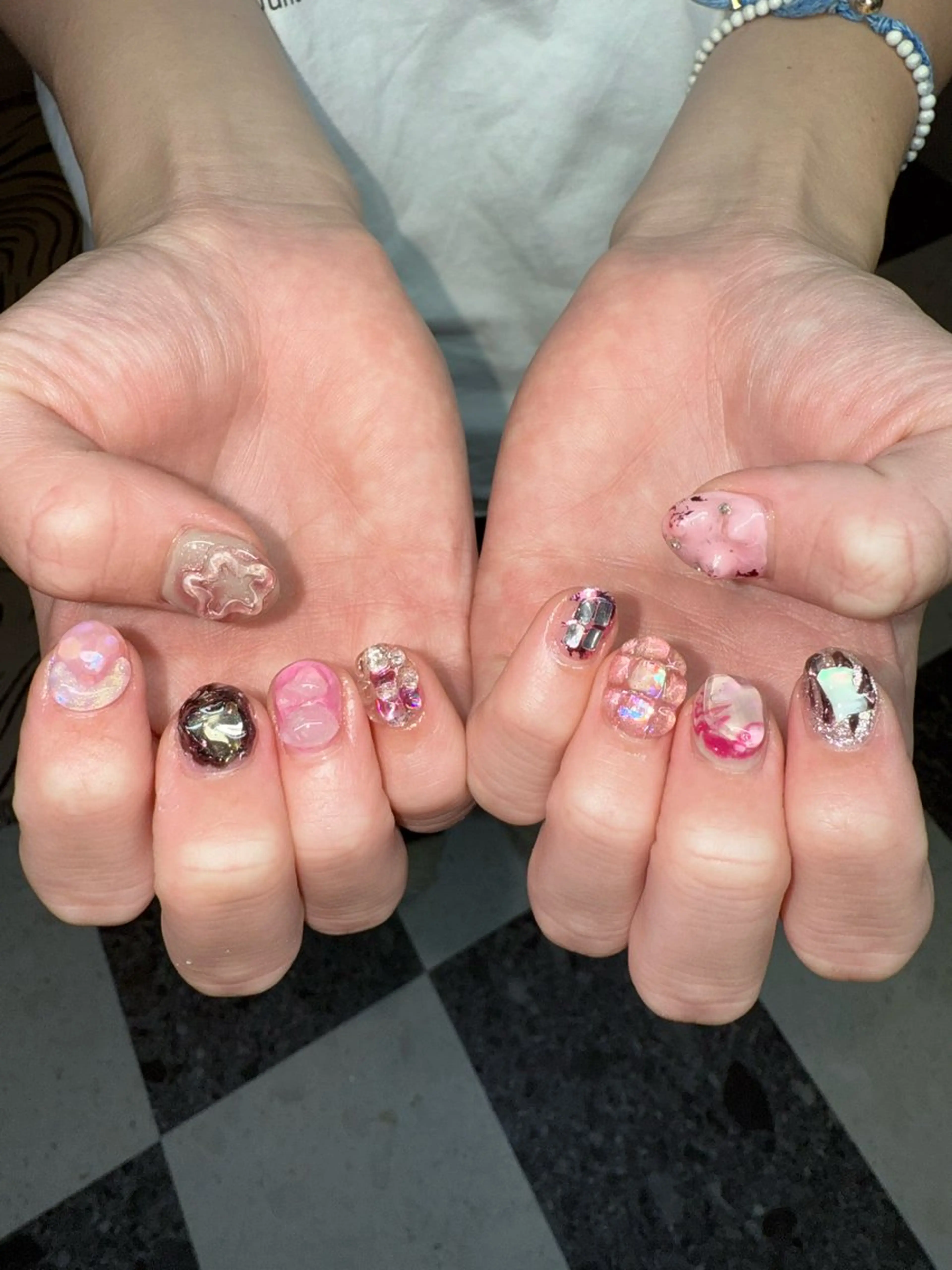 ネイル ニュアンスネイル ピンク シンプルネイル ハンドネイル posa nail モエミのネイルデザイン