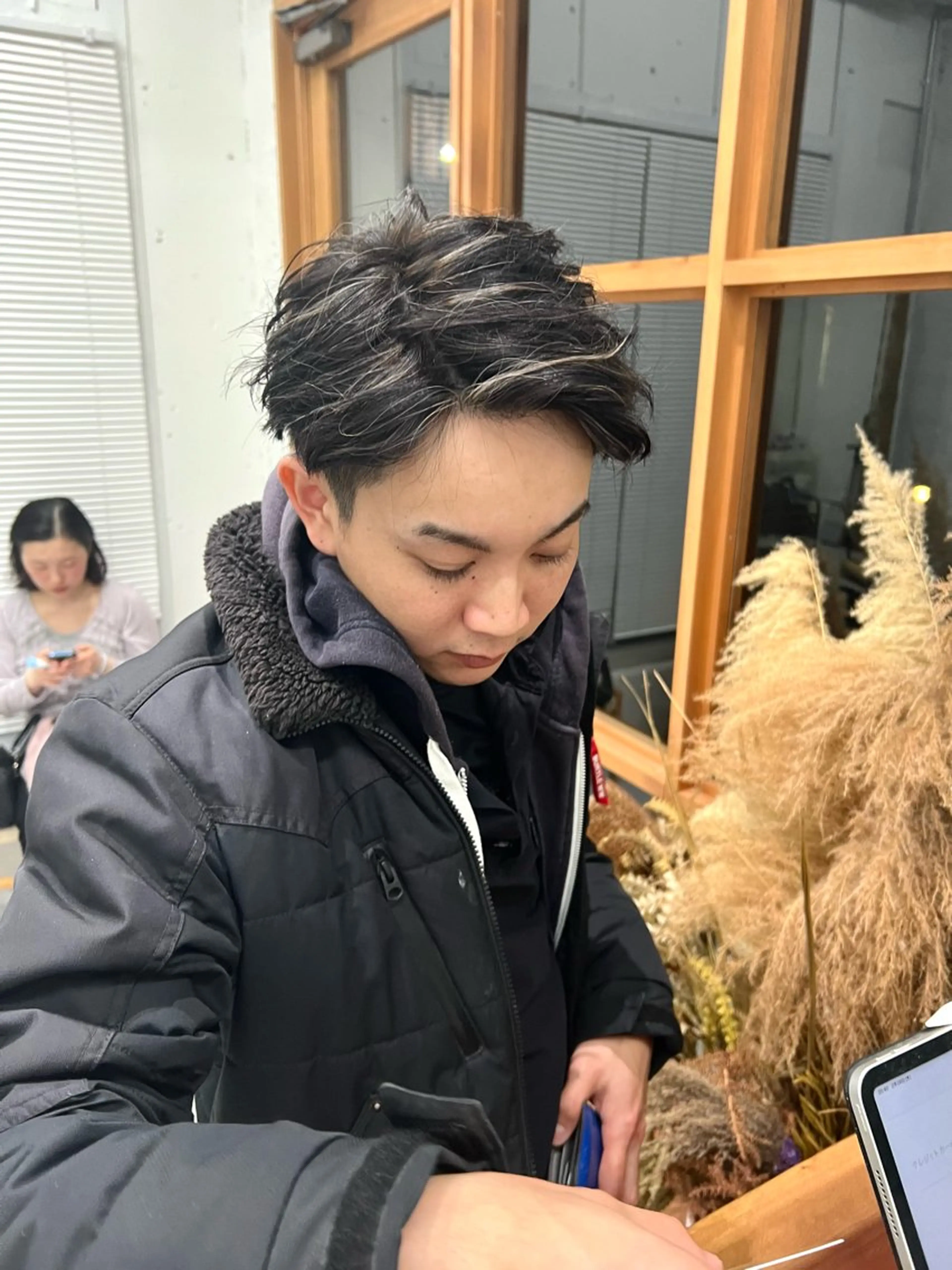 ショート ハイライト ショートボブ／川崎 子安健太のヘアスタイル