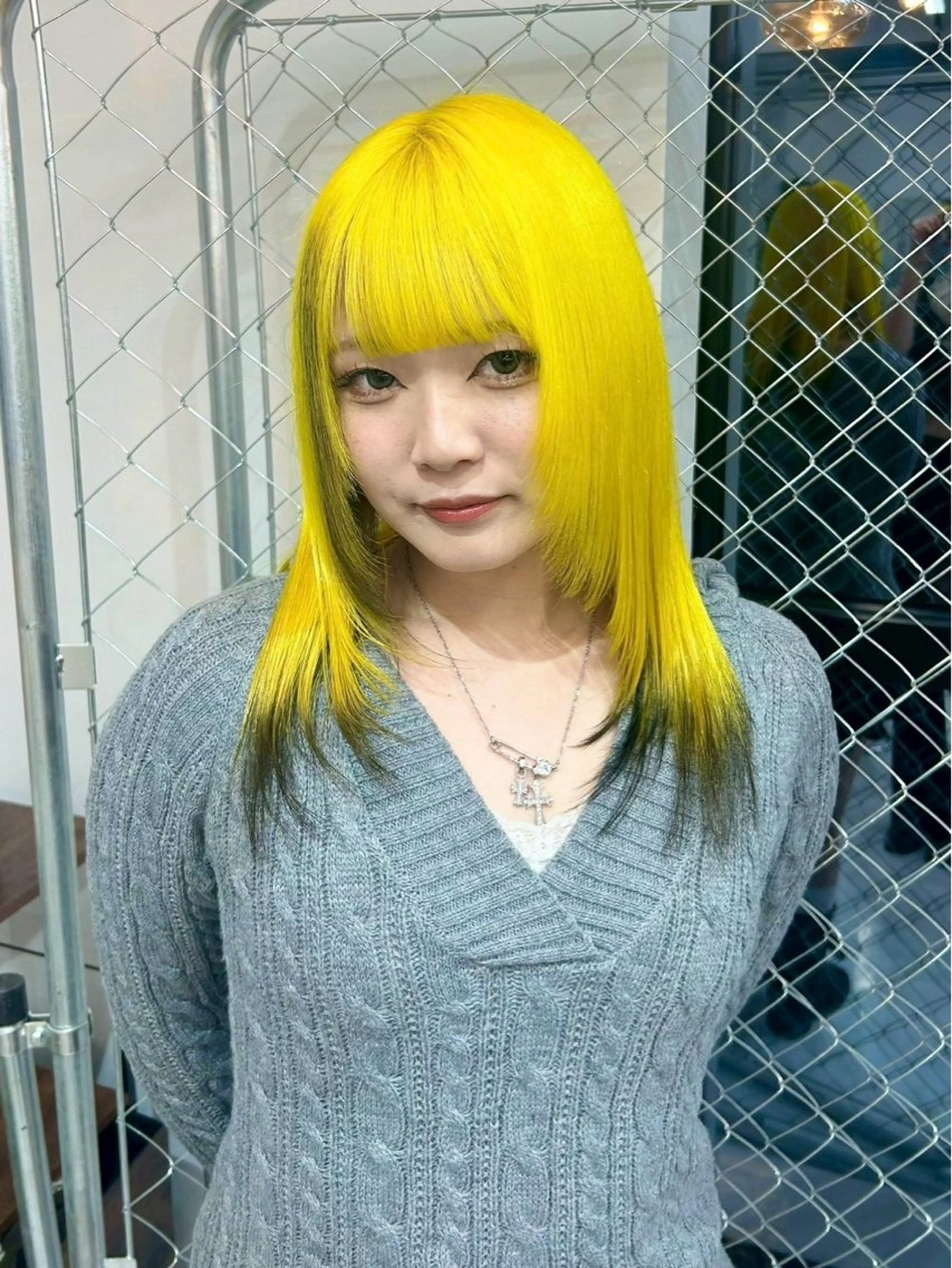 ミディアム ☪️艶々ハイトーン coco🍀︎✨のヘアスタイル