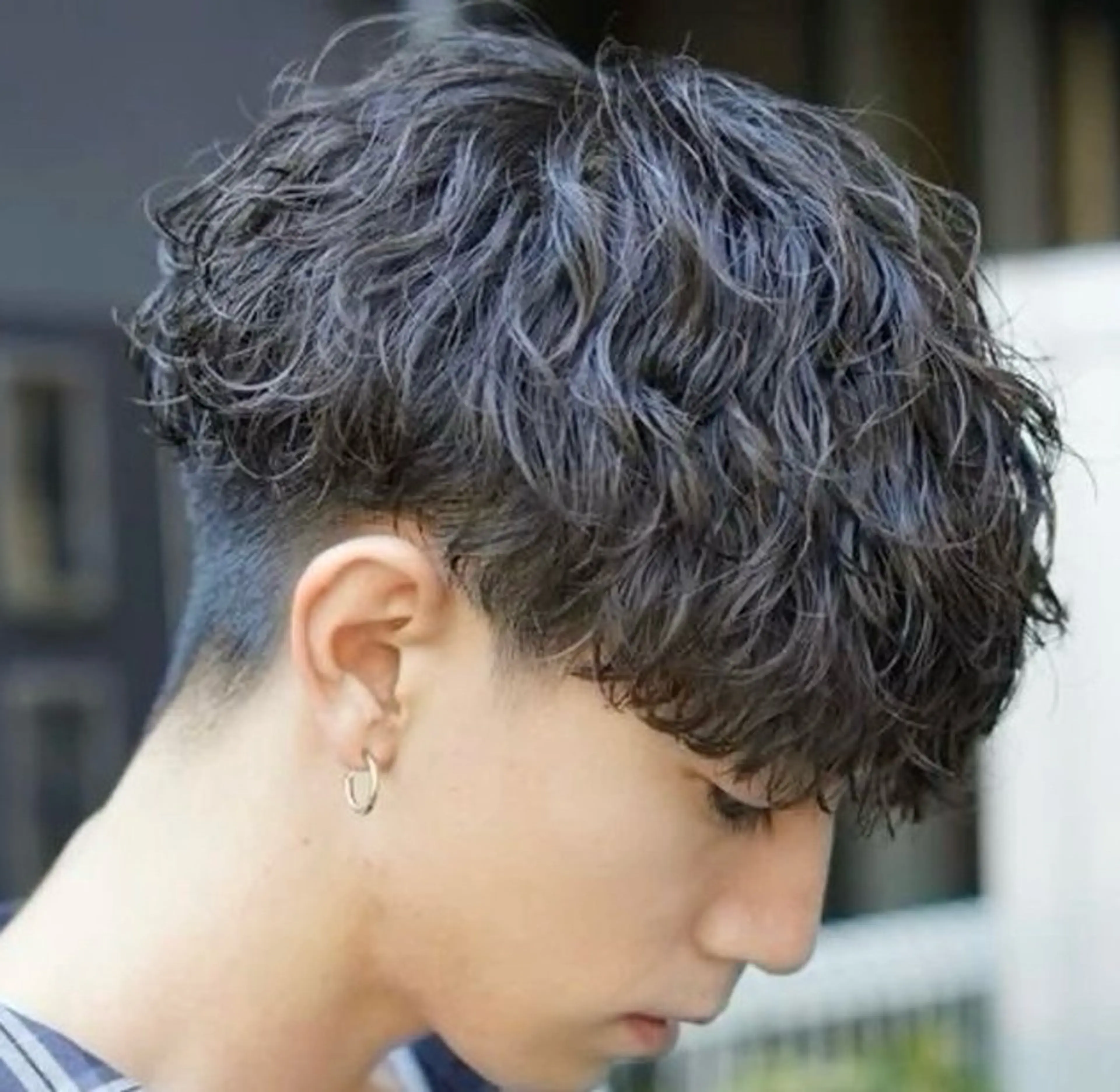 スタイリストカット✂️+波巻きパーマの写真