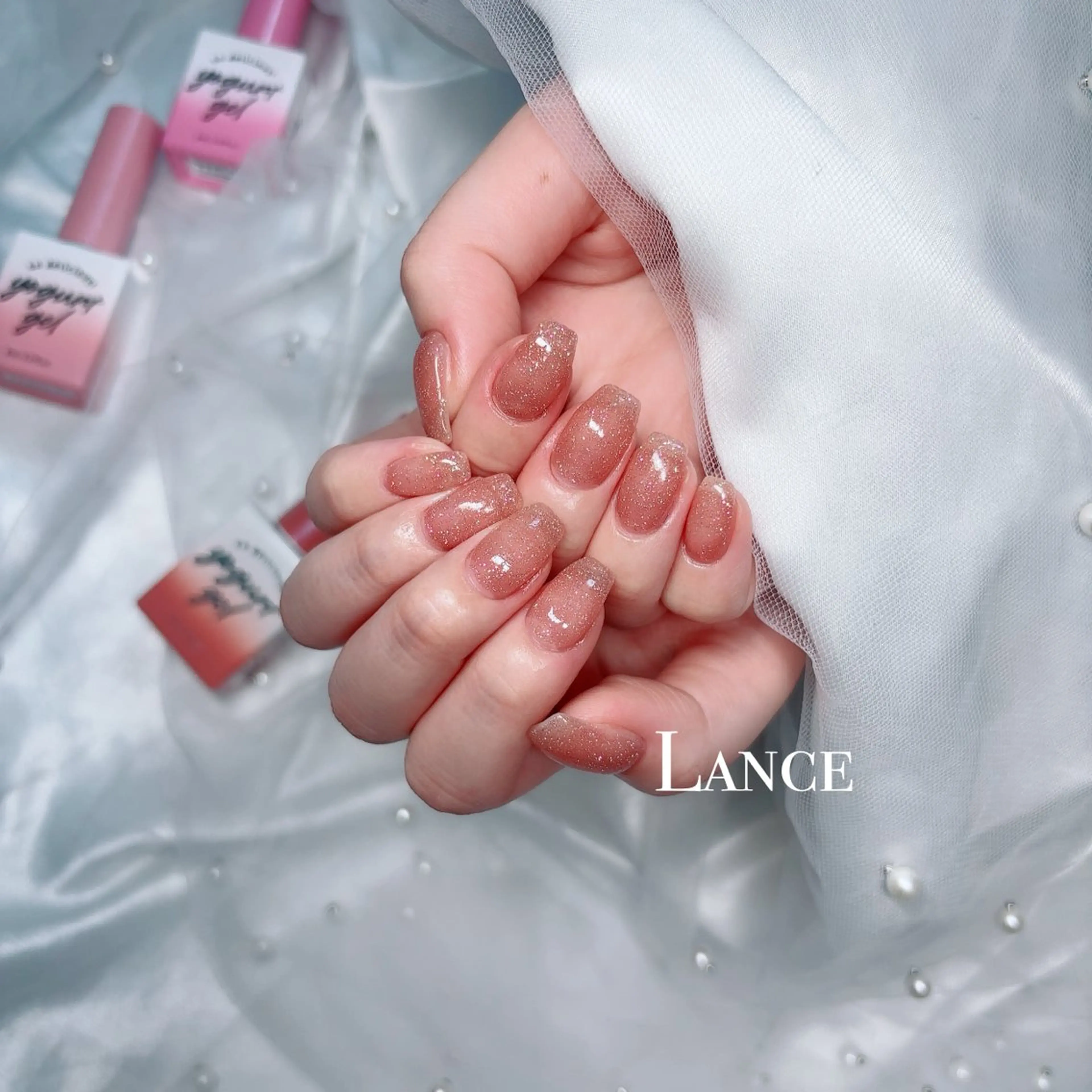 ネイル キラキラネイル 韓国ネイル 春ネイル ワンホンネイル 冬ネイル ハンドネイル Lance nailのネイルデザイン