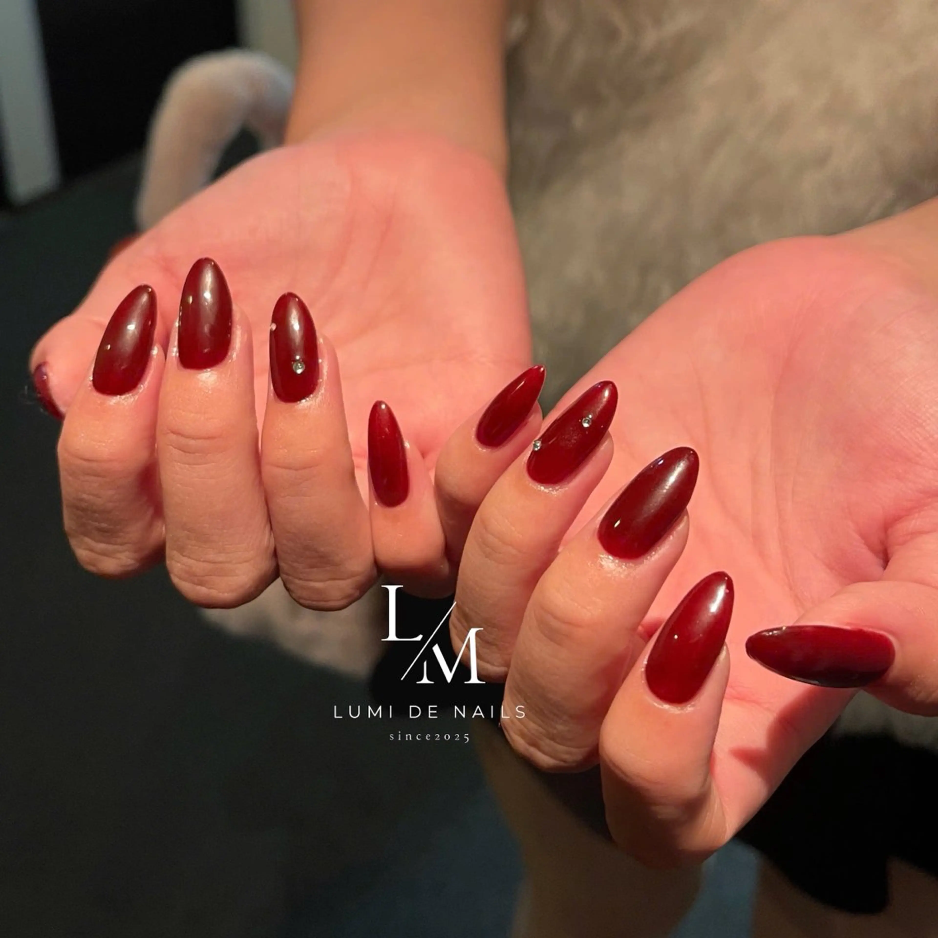 ネイル グラデーション ラメ(グリッター) マグネットネイル ミラーネイル ニュアンスネイル ハンドネイル Lumi de nailsのネイルデザイン