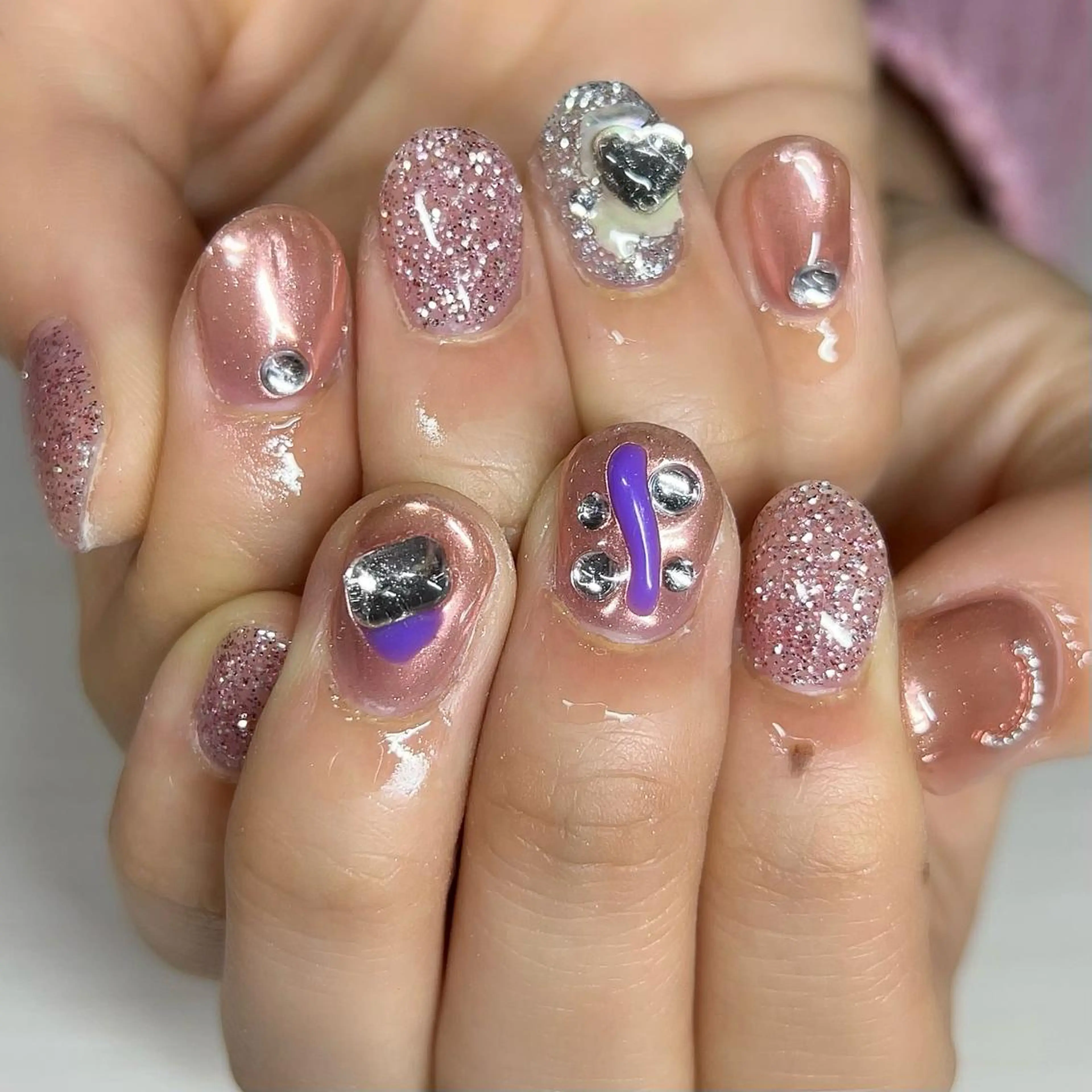 ネイル ミラーネイル ピンク ハンドネイル 【Yappy🌈】 💖P-tanaのネイルデザイン