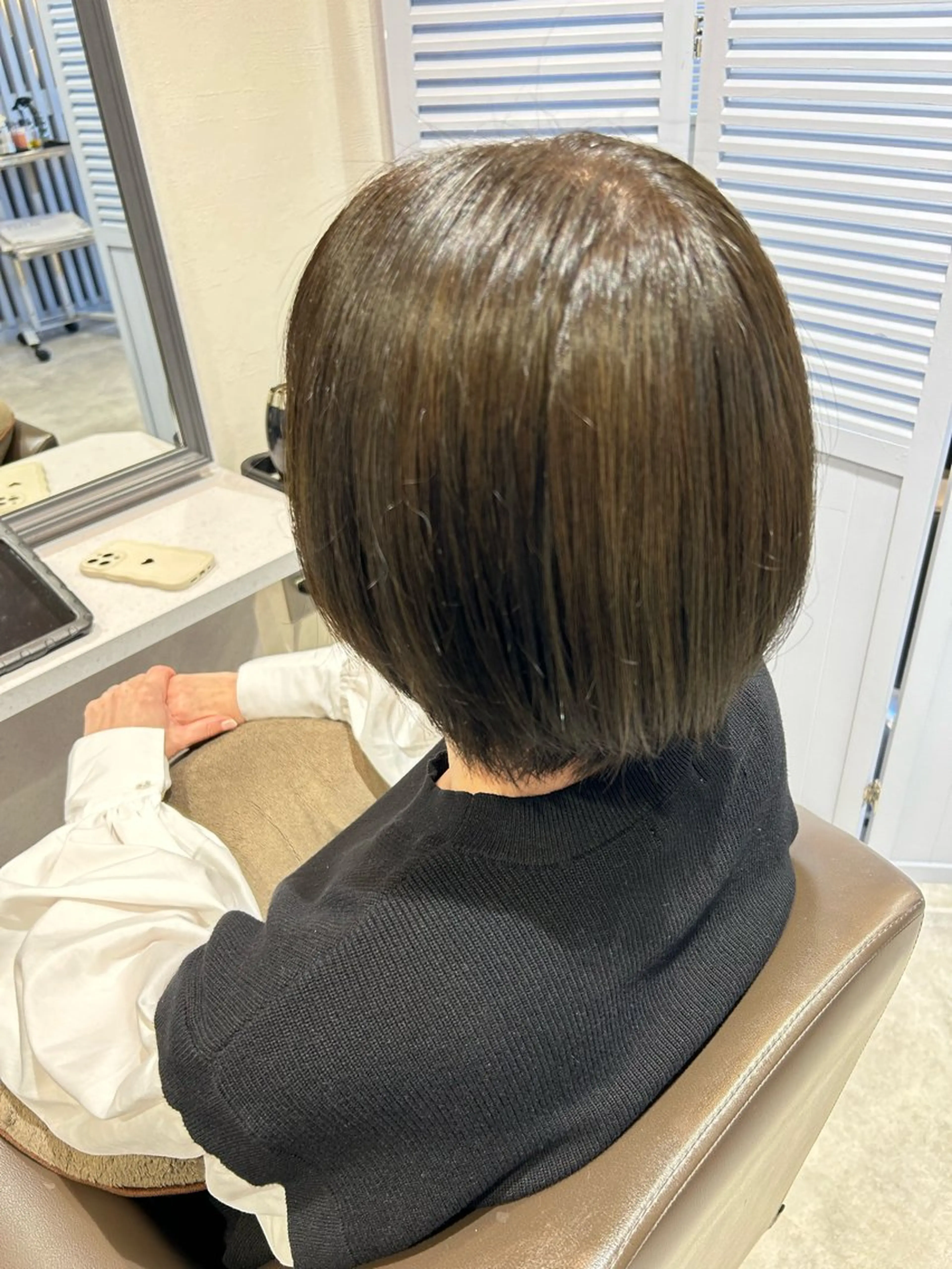 ショート カラー ベージュカラー オリーブベージュ SUGAR/ソウ みたけのヘアスタイル