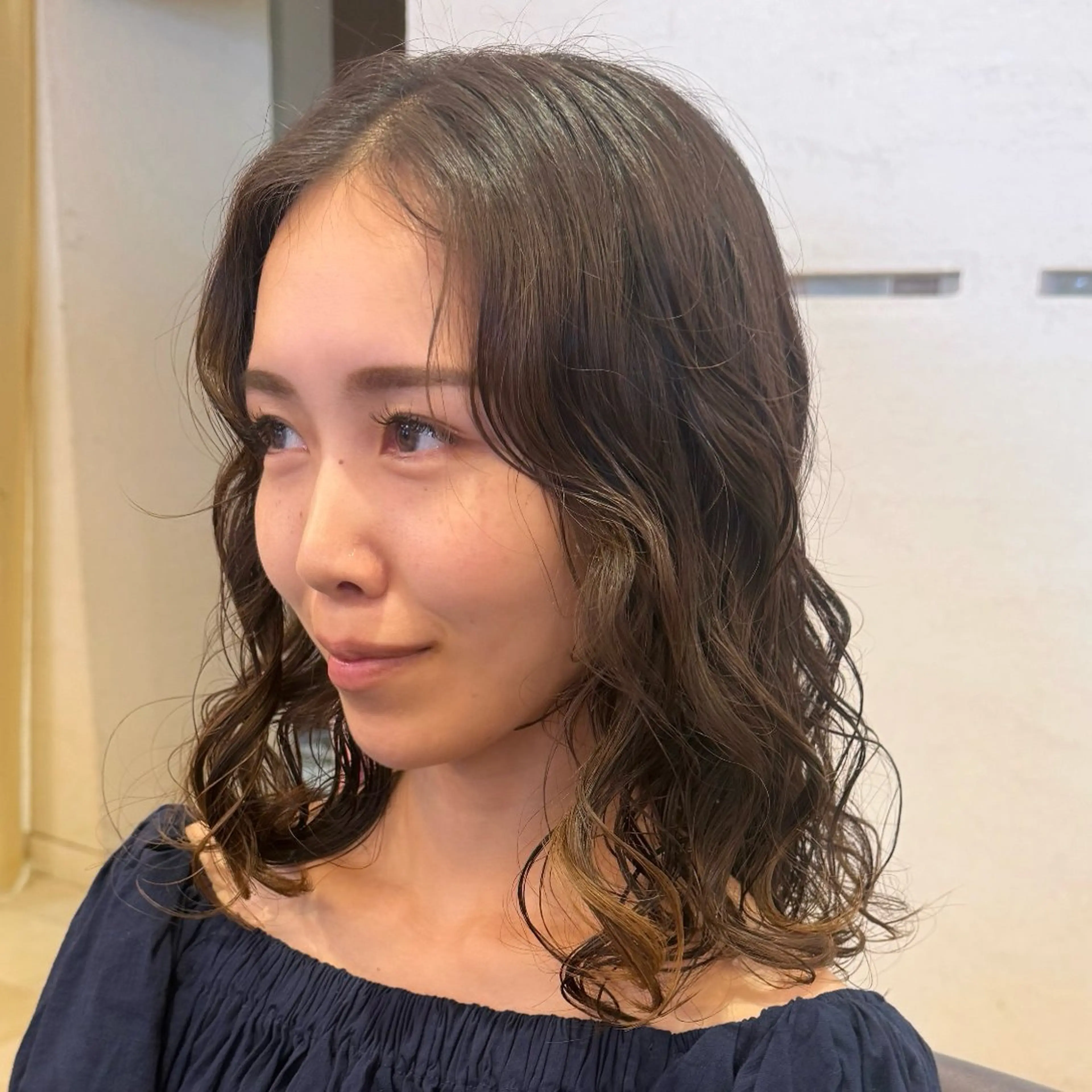 セミロング パーマ パーマ 韓国風パーマ🌿コテ 巻き風パーマ/るいのヘアスタイル