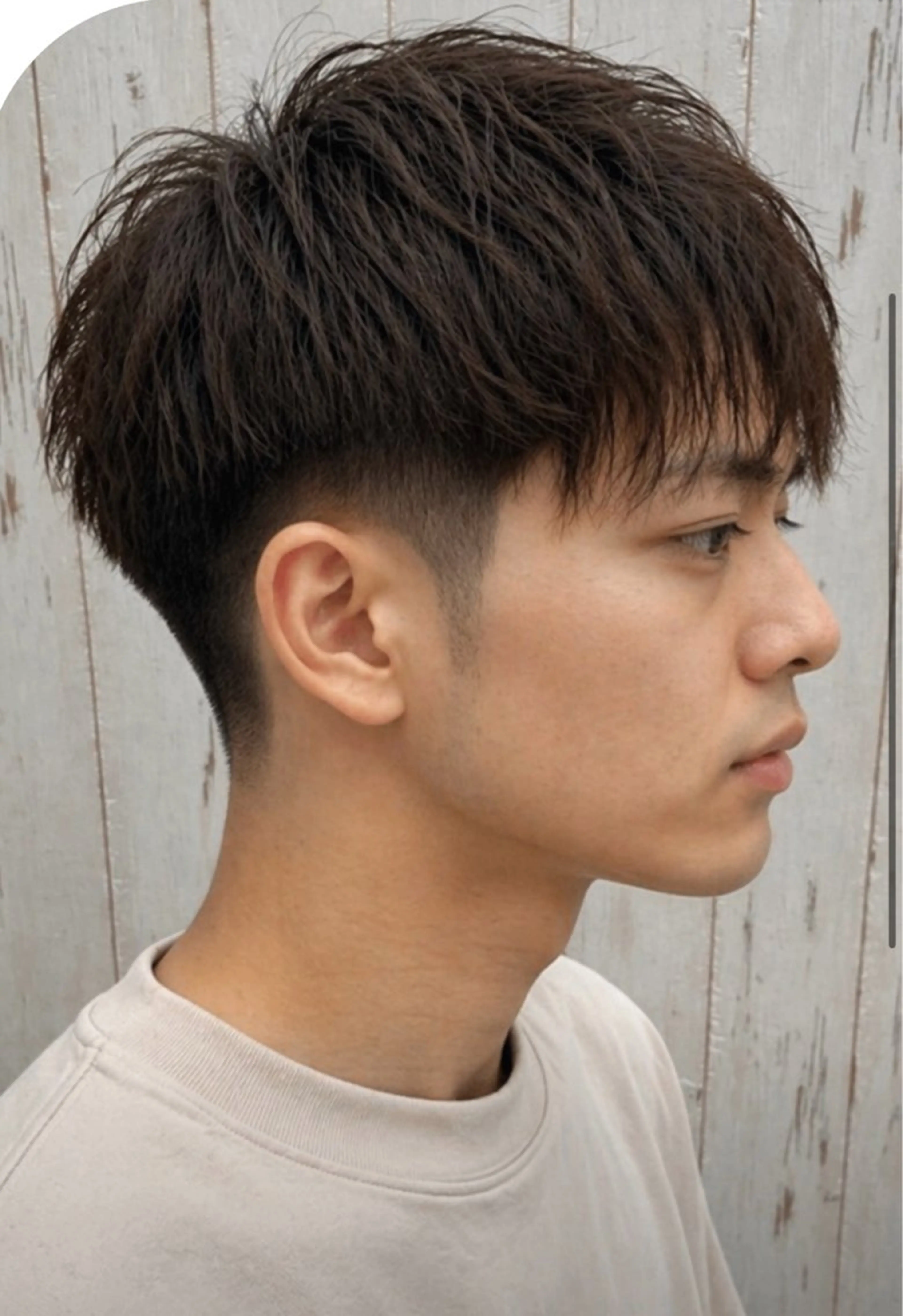 メンズ大学生cutの写真