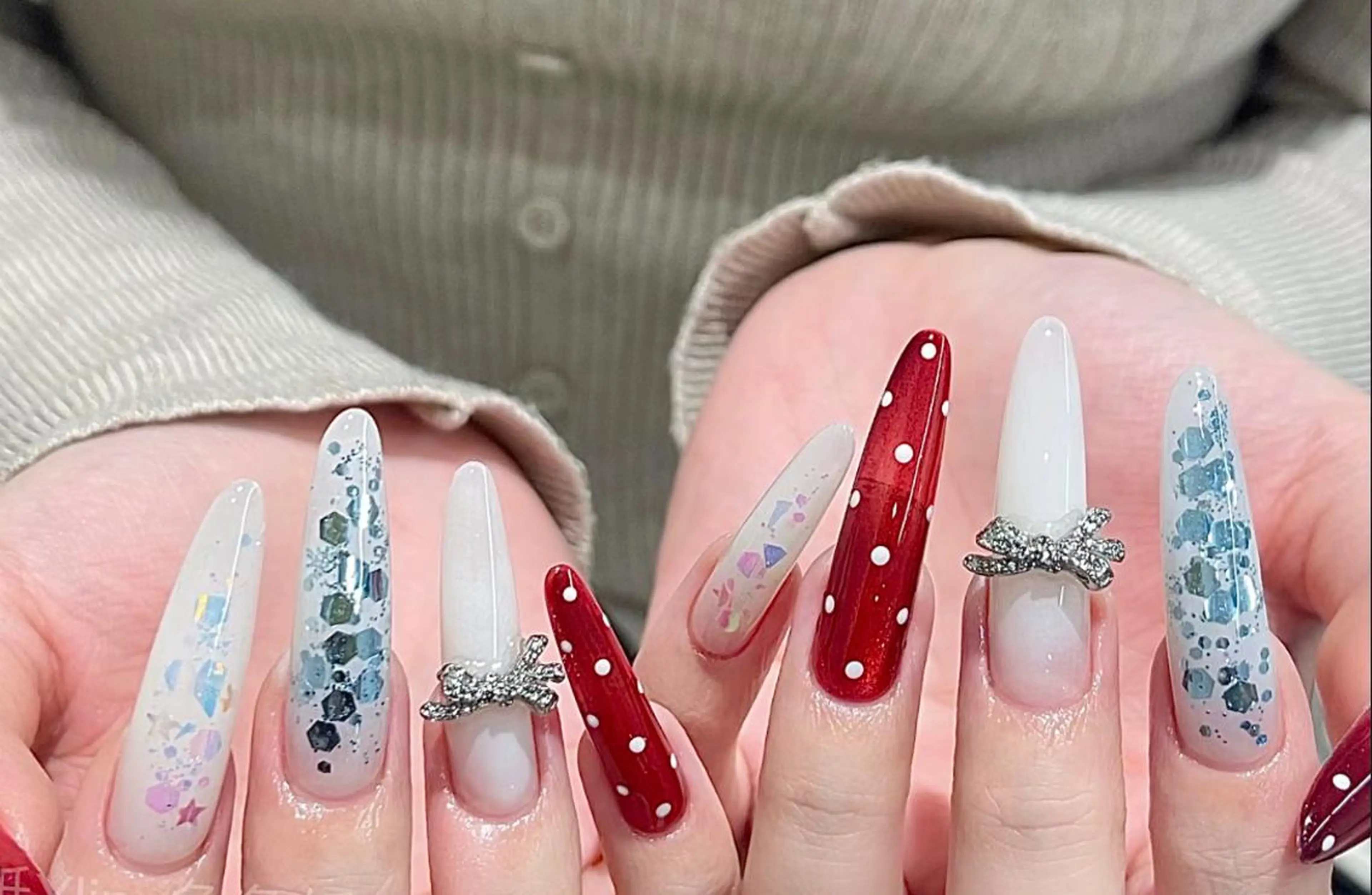 ネイル ハンドネイル 🎀 UU_nailのネイルデザイン