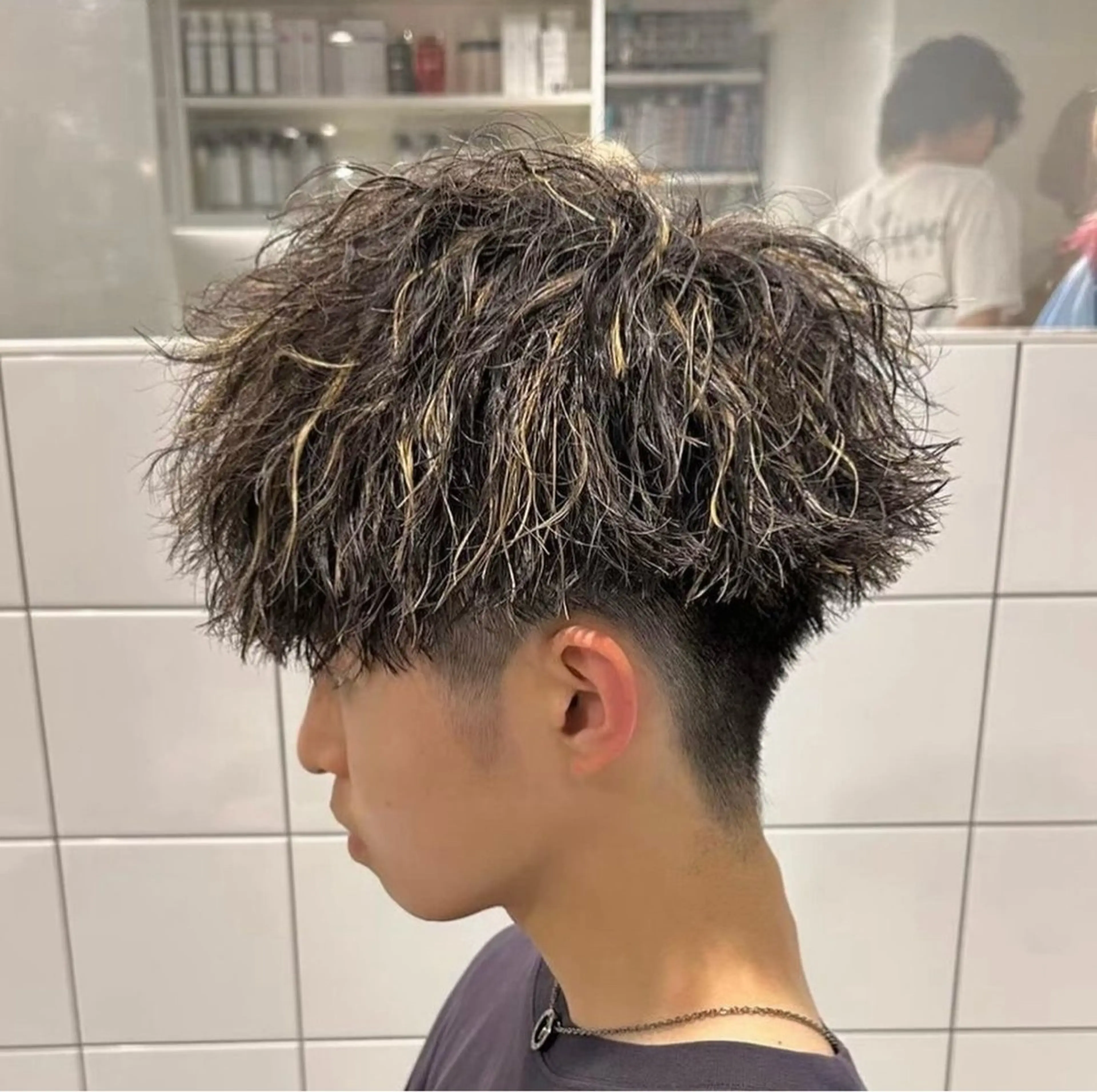 ショート パーマ メンズ 🖤Ayumi🖤 メンズ特化❤️‍🔥のヘアスタイル