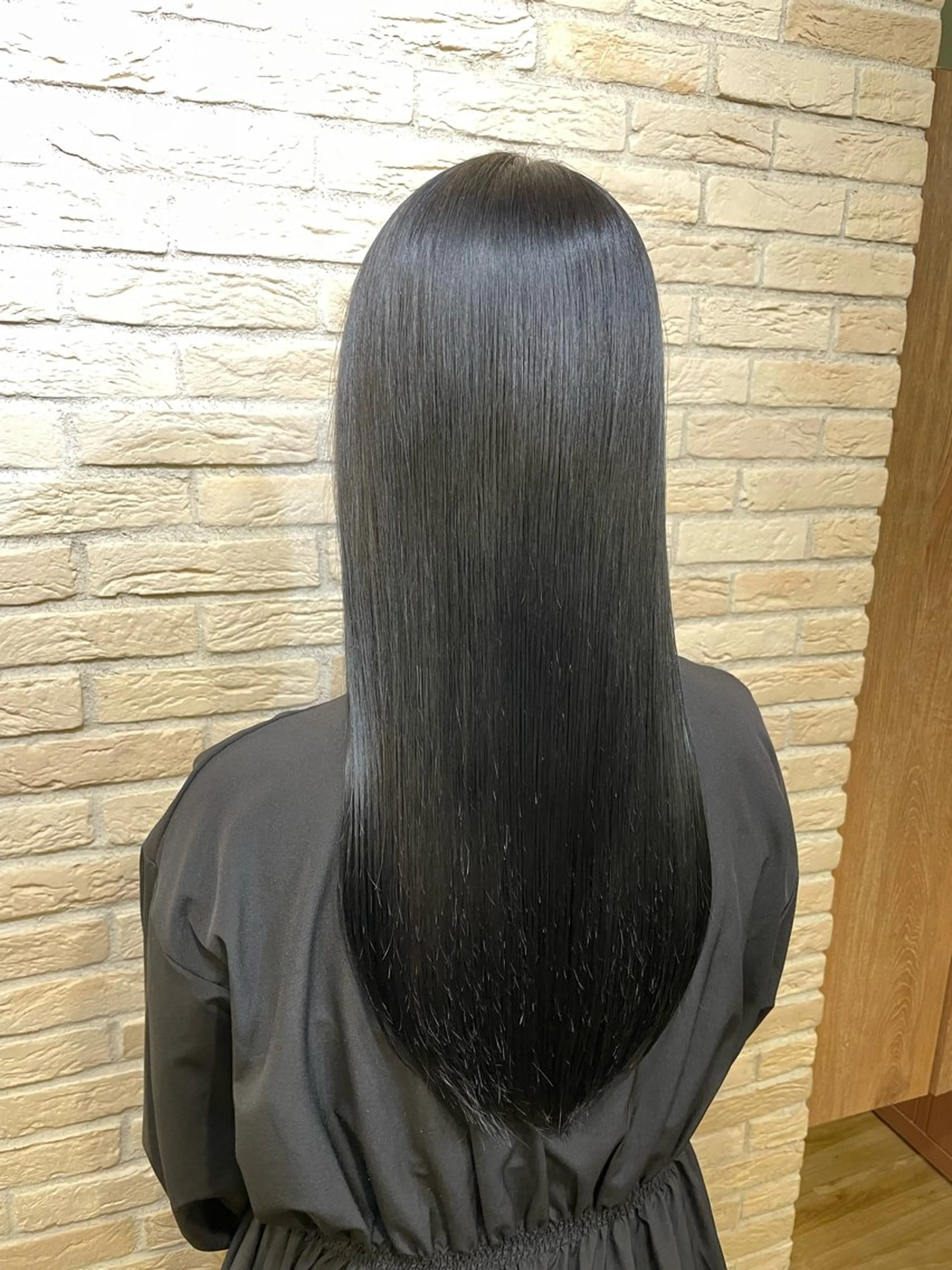 ロング 髪質改善カラー& 縮毛矯正 石井良平のヘアスタイル