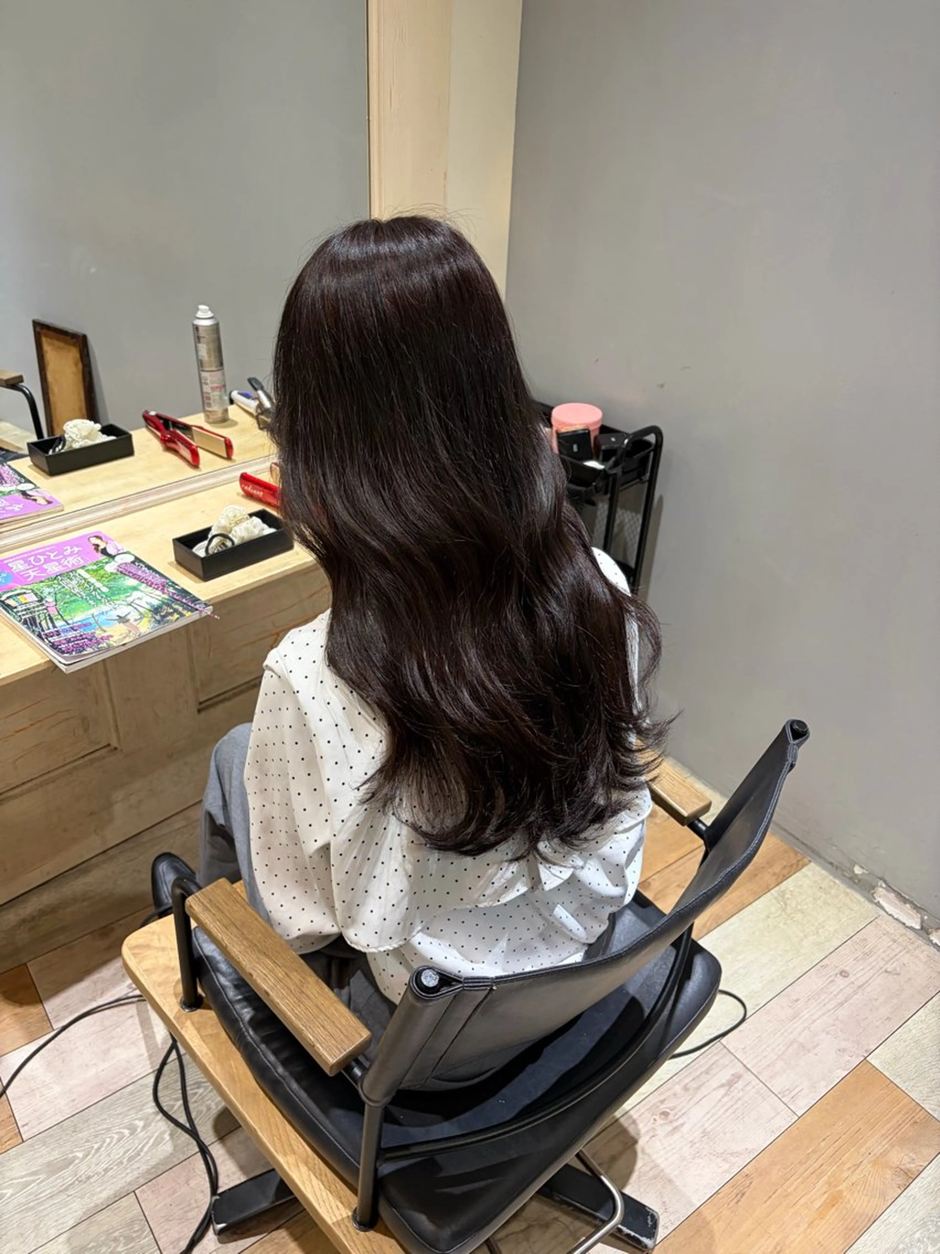 ロング ヘアカラー 💜🦋 COCONA🦋💜のヘアスタイル