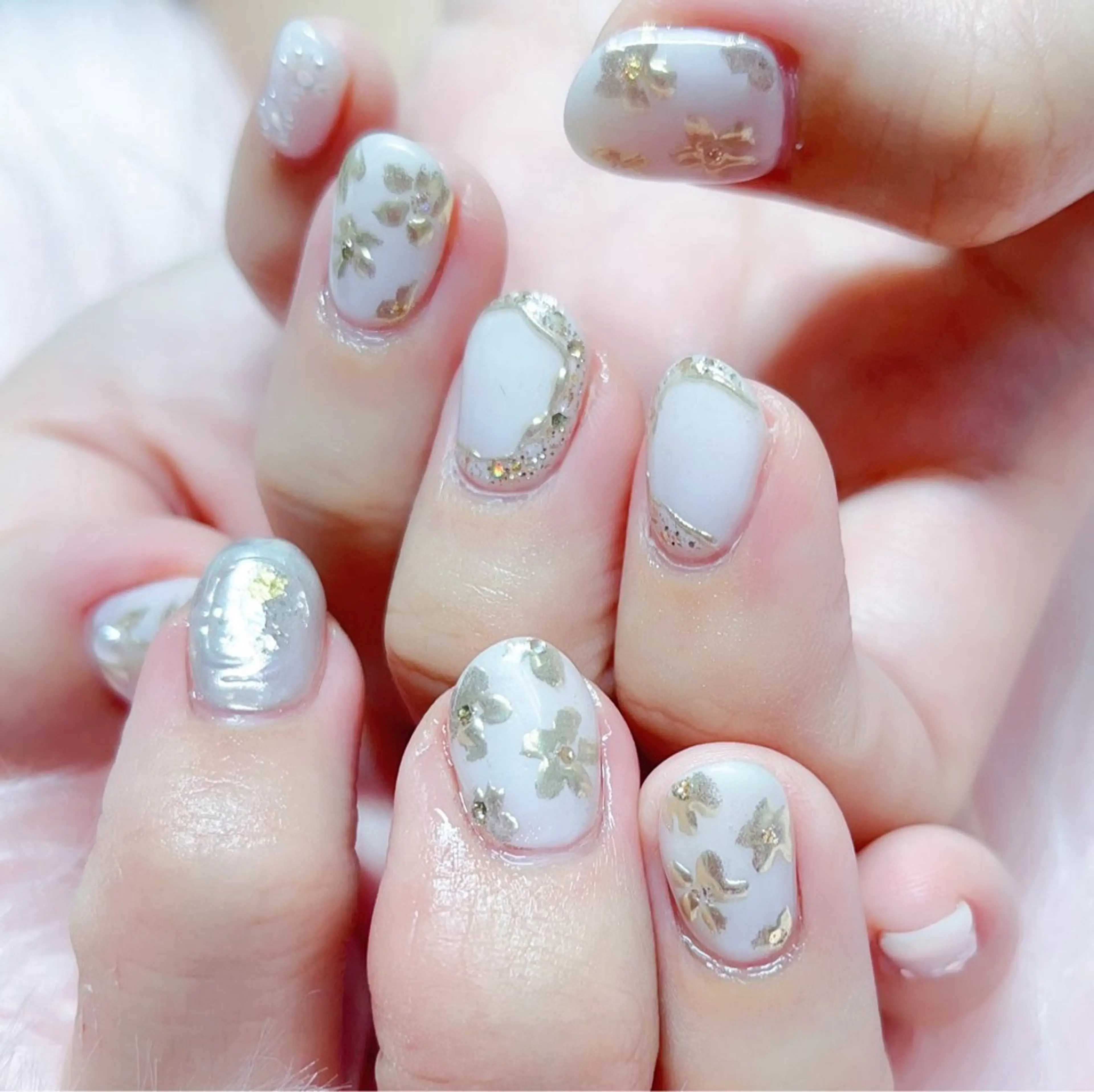 ネイル フットネイル フレンチネイル ジェルネイル ハート キラキラネイル MoonNail ユリ🌸のネイルデザイン