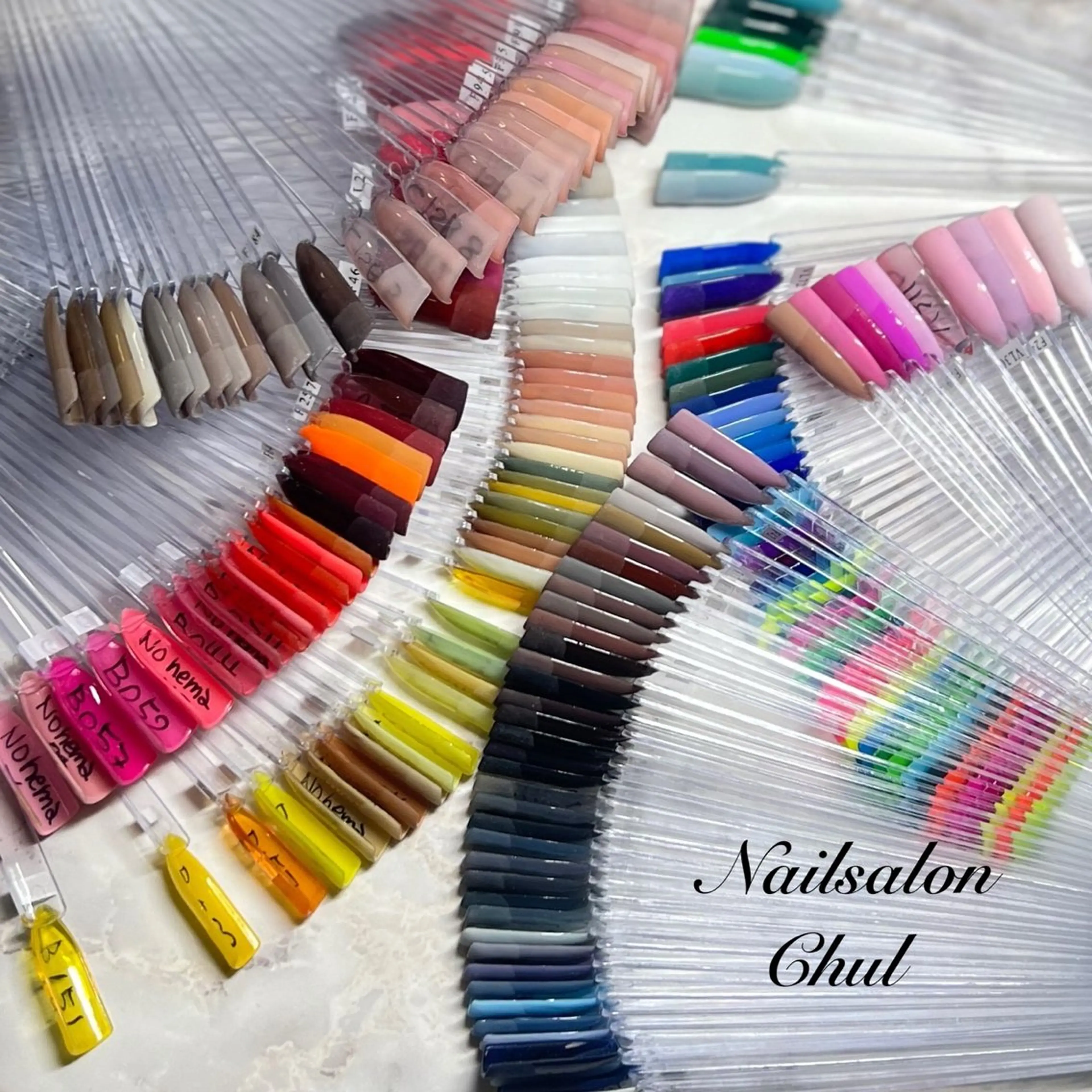 ネイル ネイルサロン チュルのネイルデザイン