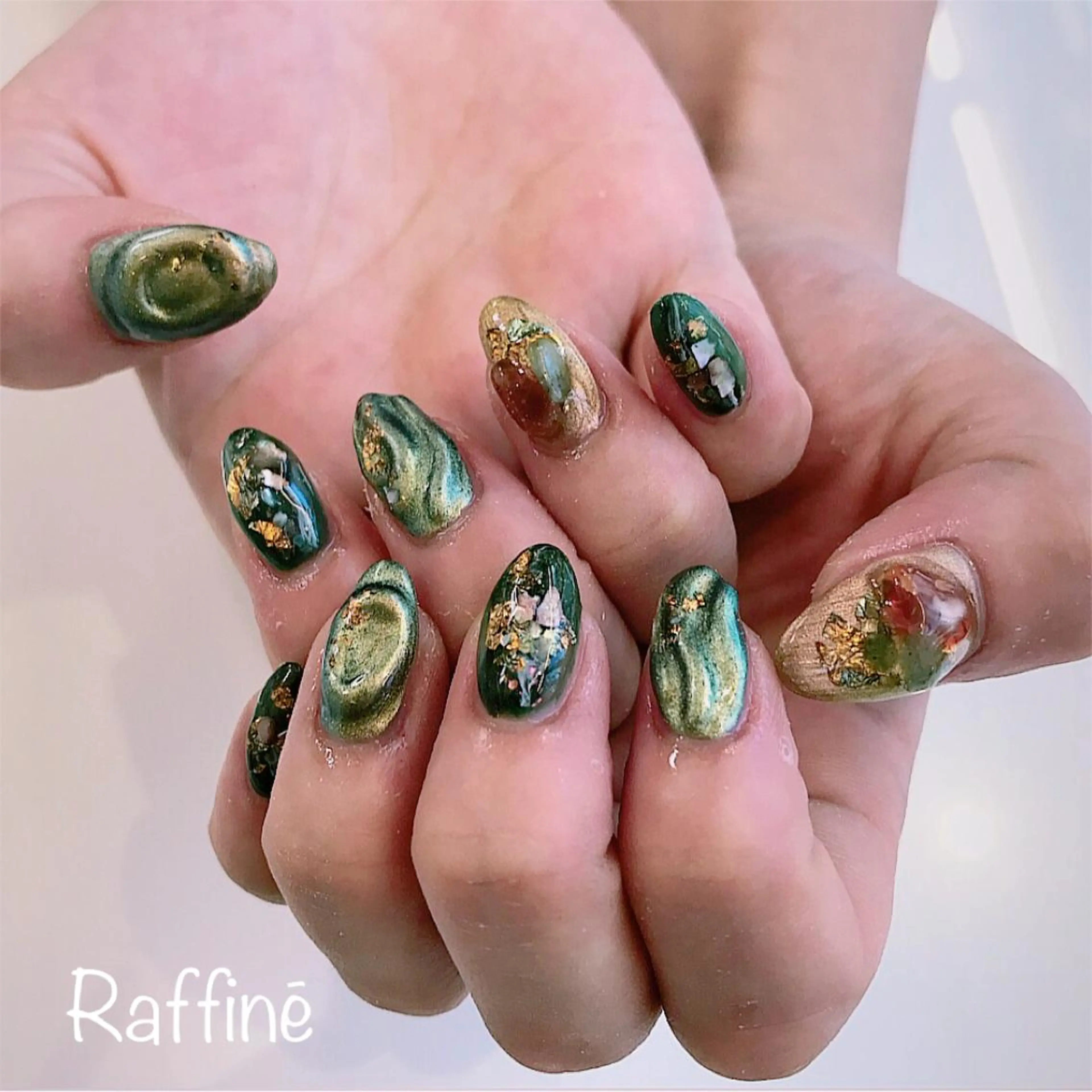 ネイル 韓国風✨髪質改善✨ 縮毛矯正✨松浦知奈美のヘアスタイル