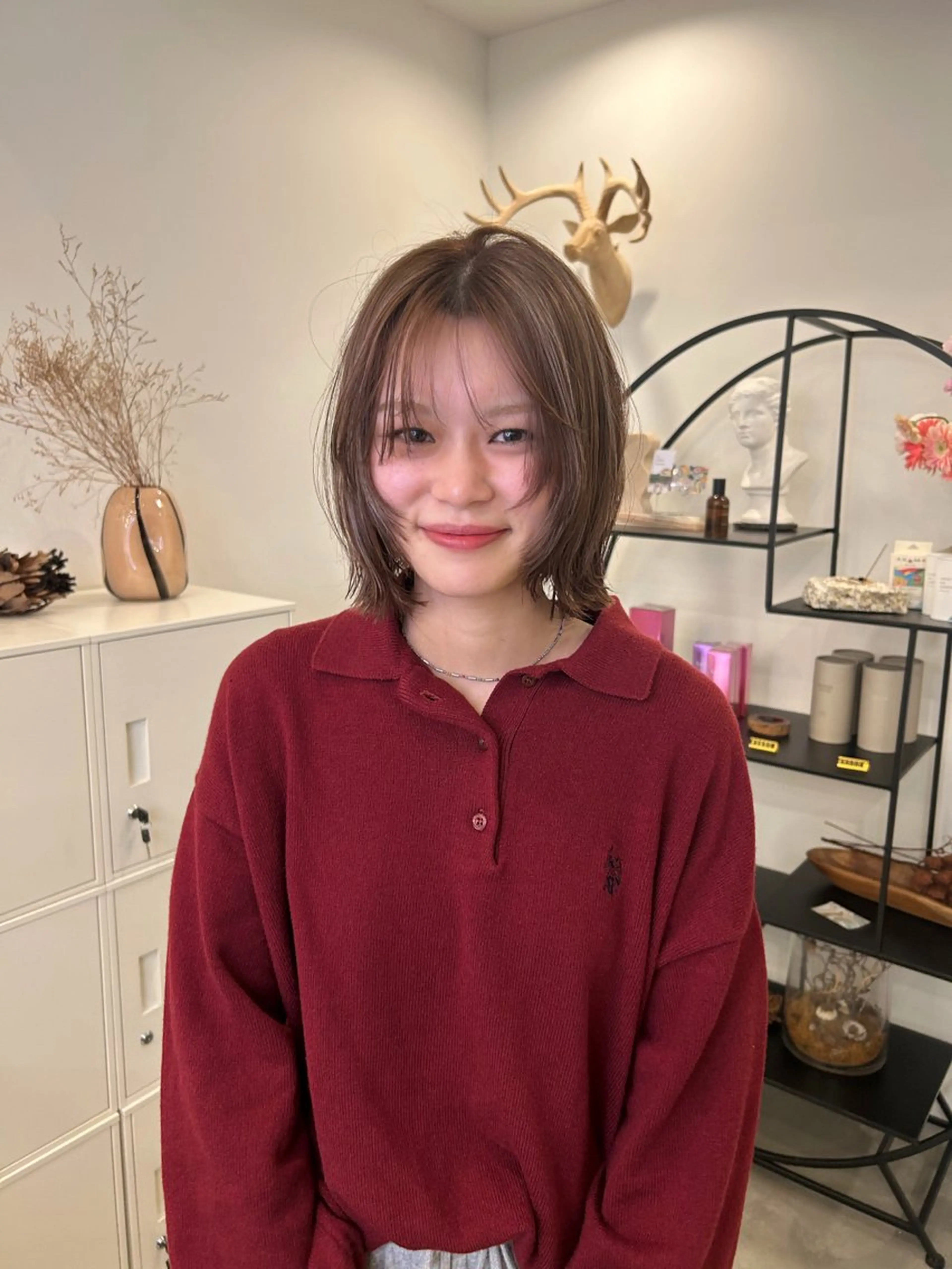 カラー ベージュカラー ボブ 鳥居 愛子のヘアスタイル