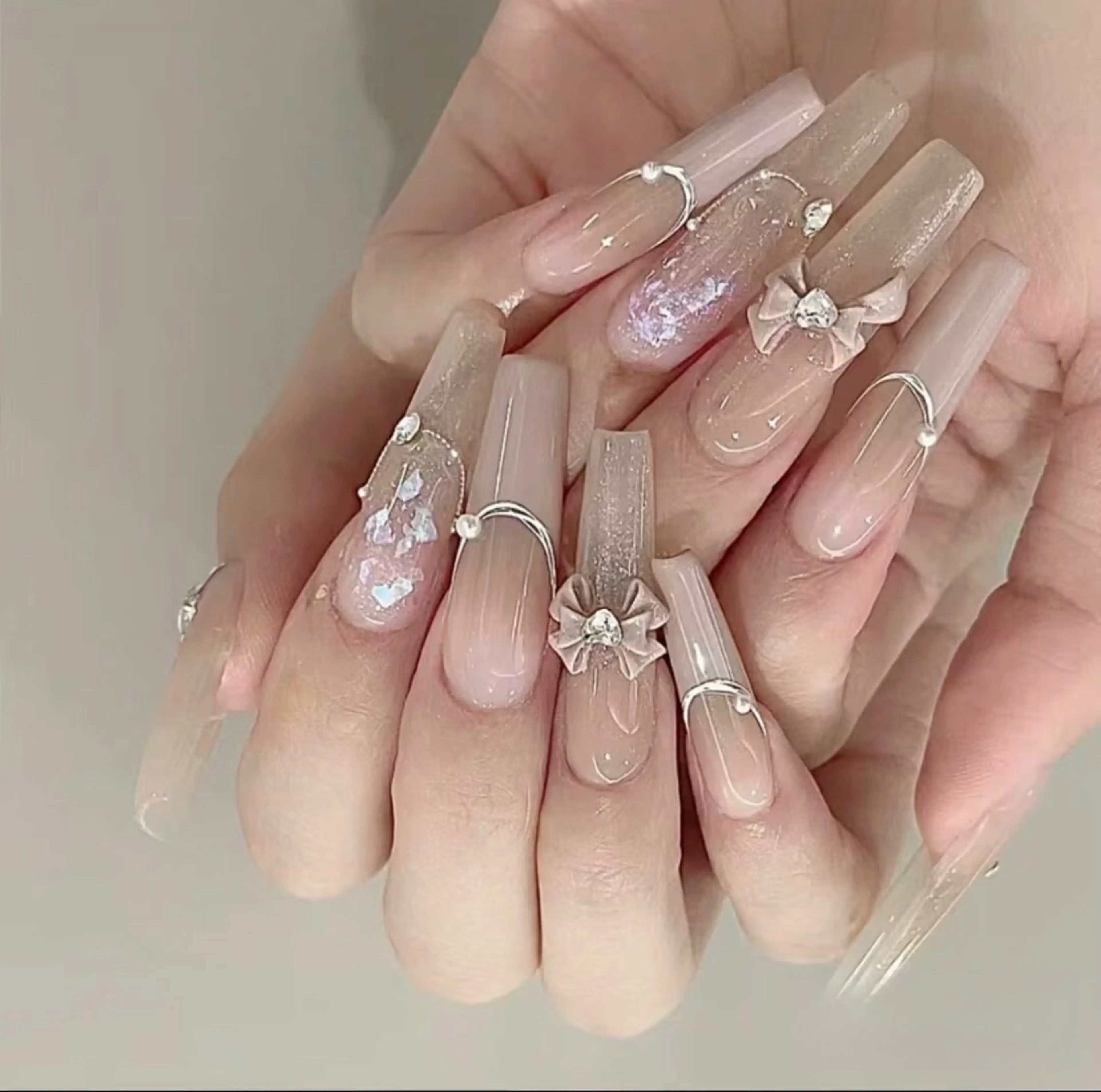 ネイル AND Nail 長さだし専門店のネイルデザイン