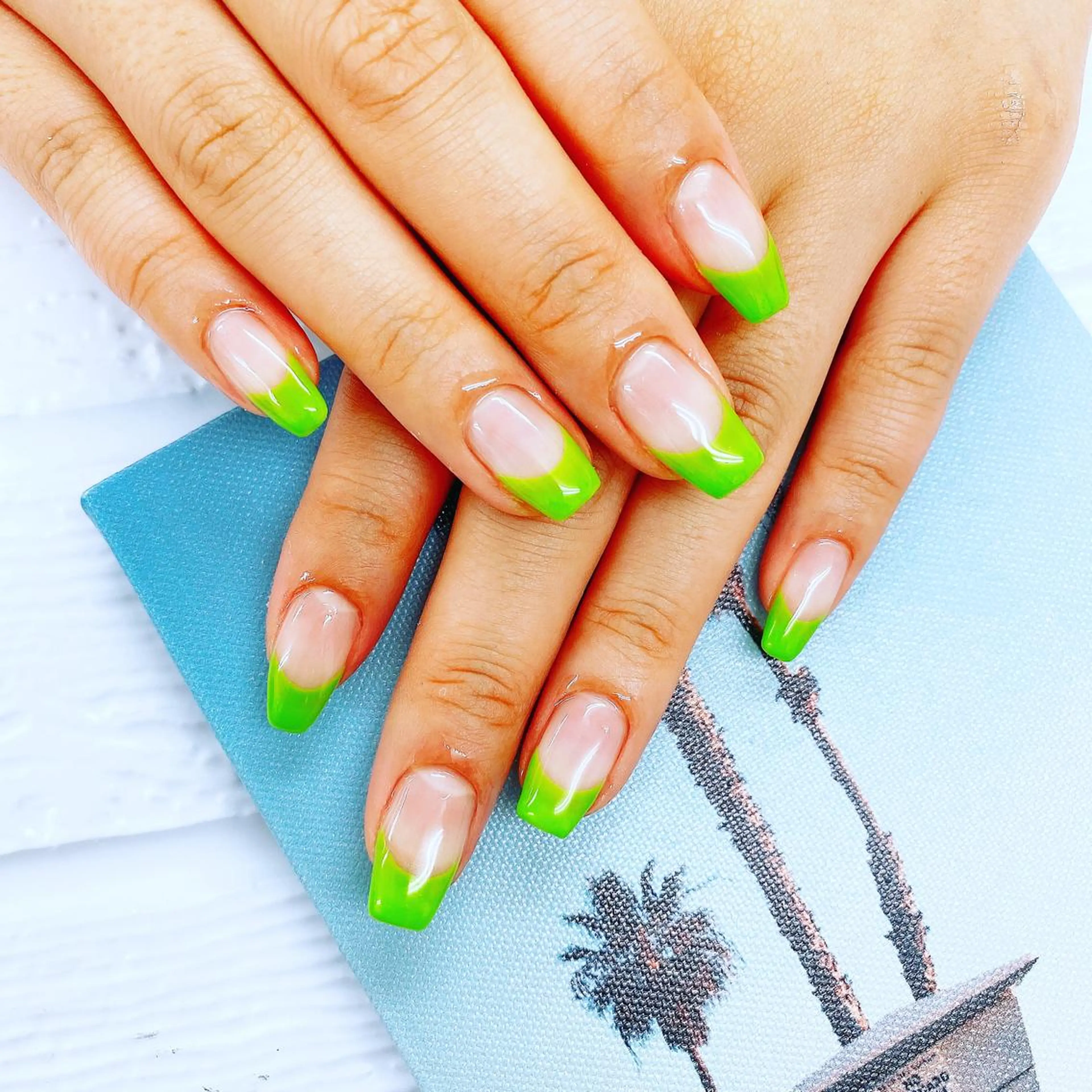 ネイル N._._. clawのネイルデザイン