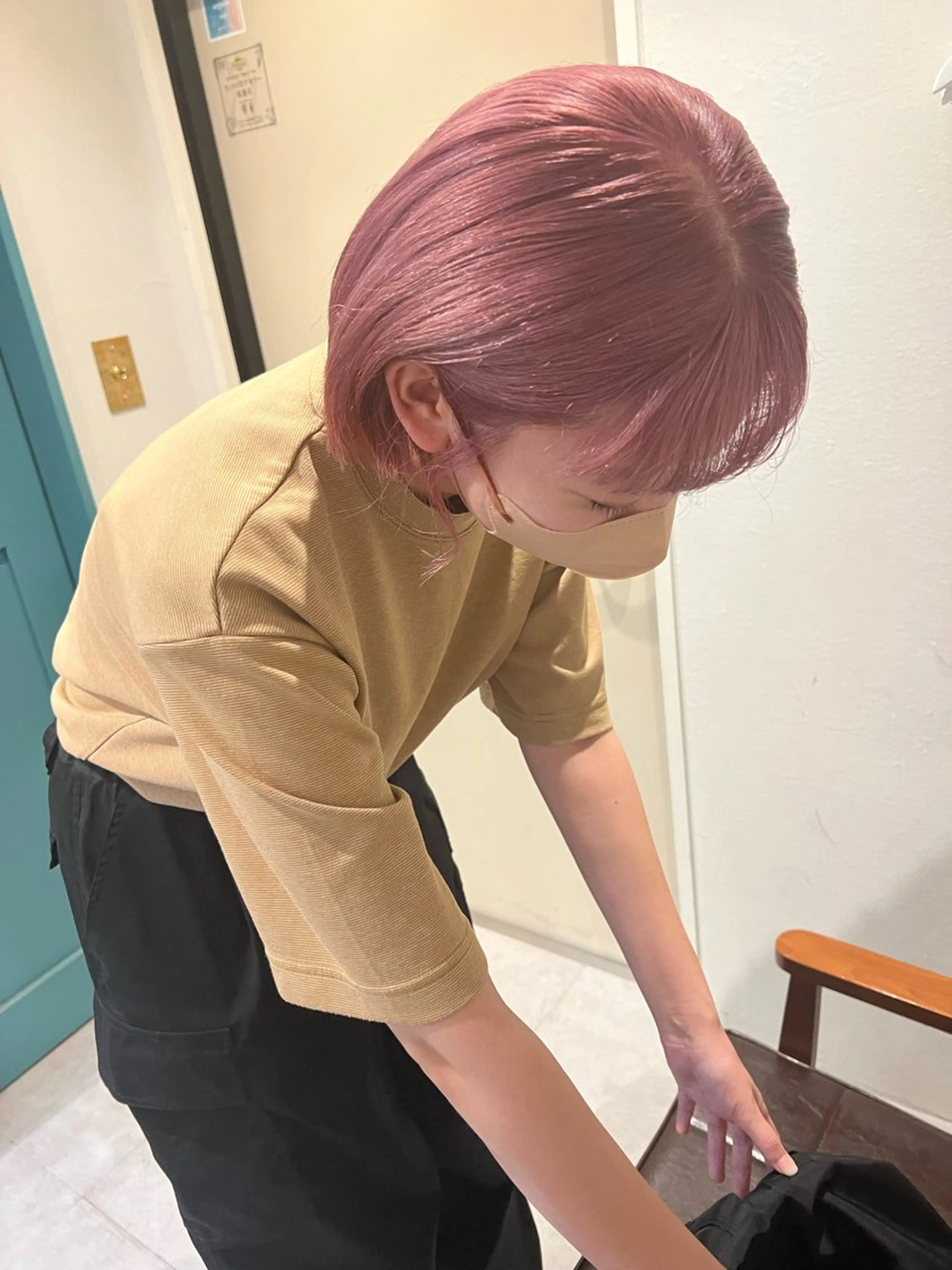 ショート カラー ブリーチ ピンクカラー ヘアカラー カラーパティシエ facce🌼ikoのヘアスタイル