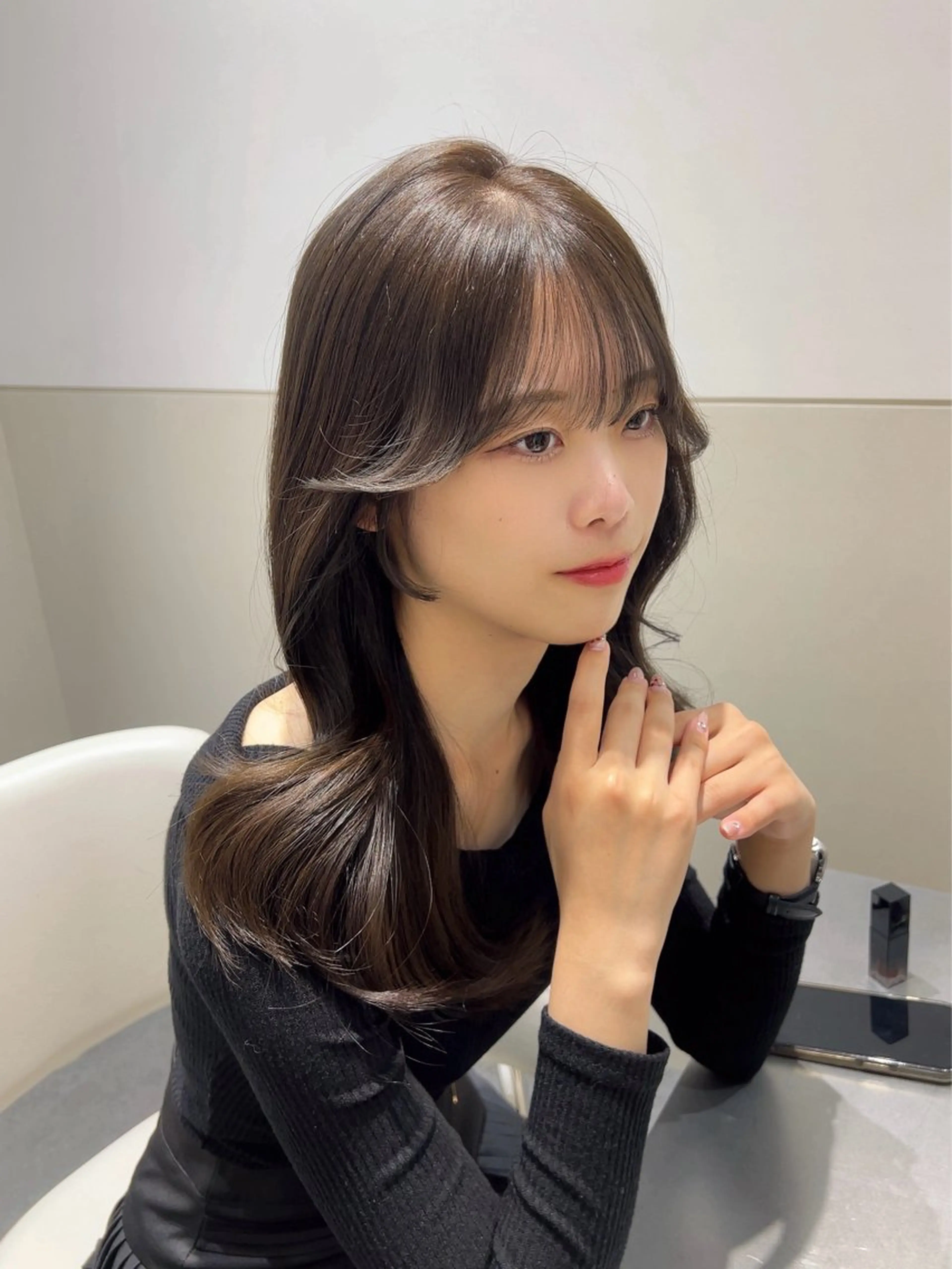 セミロング カラー カット ヘアカラー トリートメント 🩷韓国ヘア/ヨシン モリ🩷Maikaのヘアスタイル