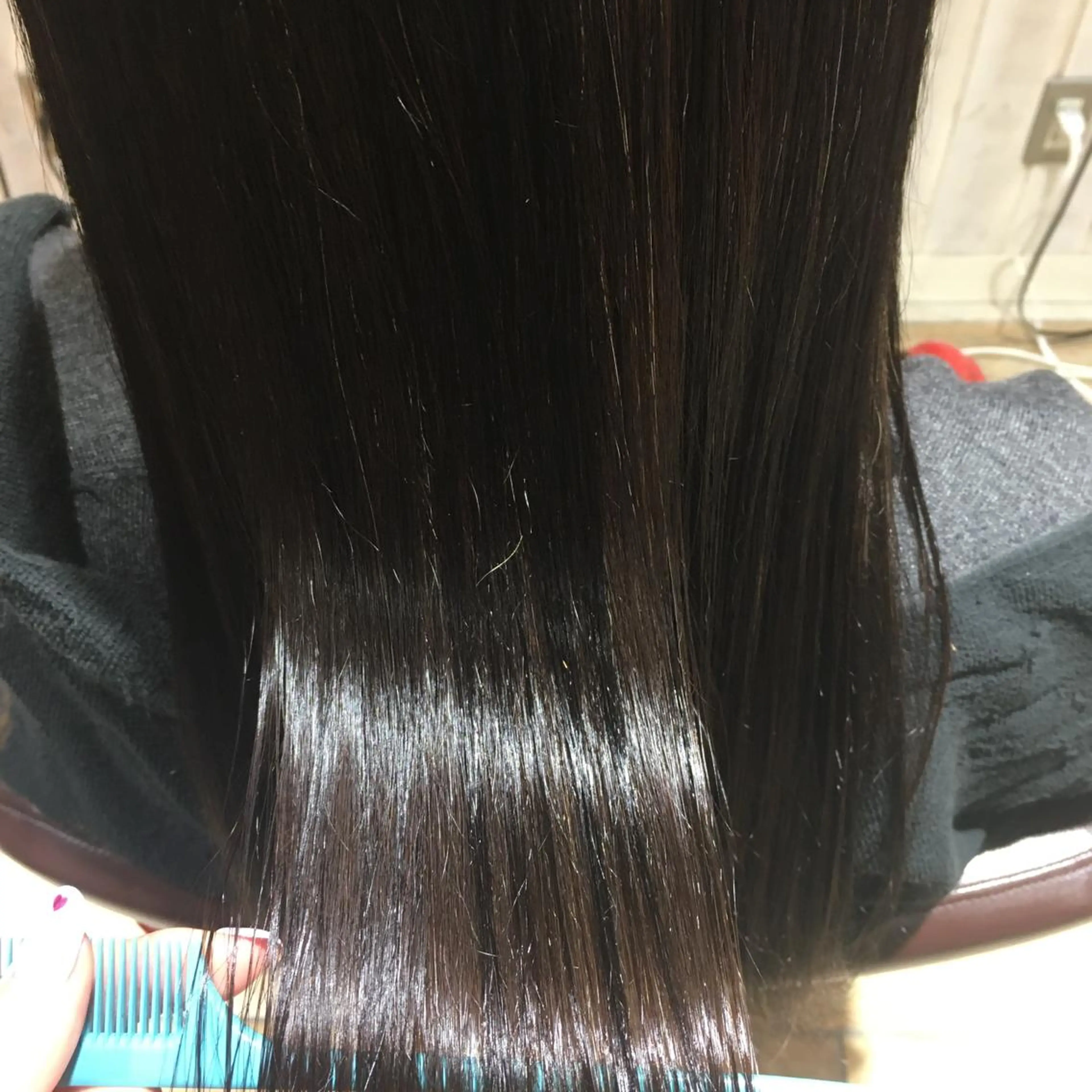 ロング カット 縮毛矯正 艶カラー/韓国風ヘア 🩵shioneのヘアスタイル