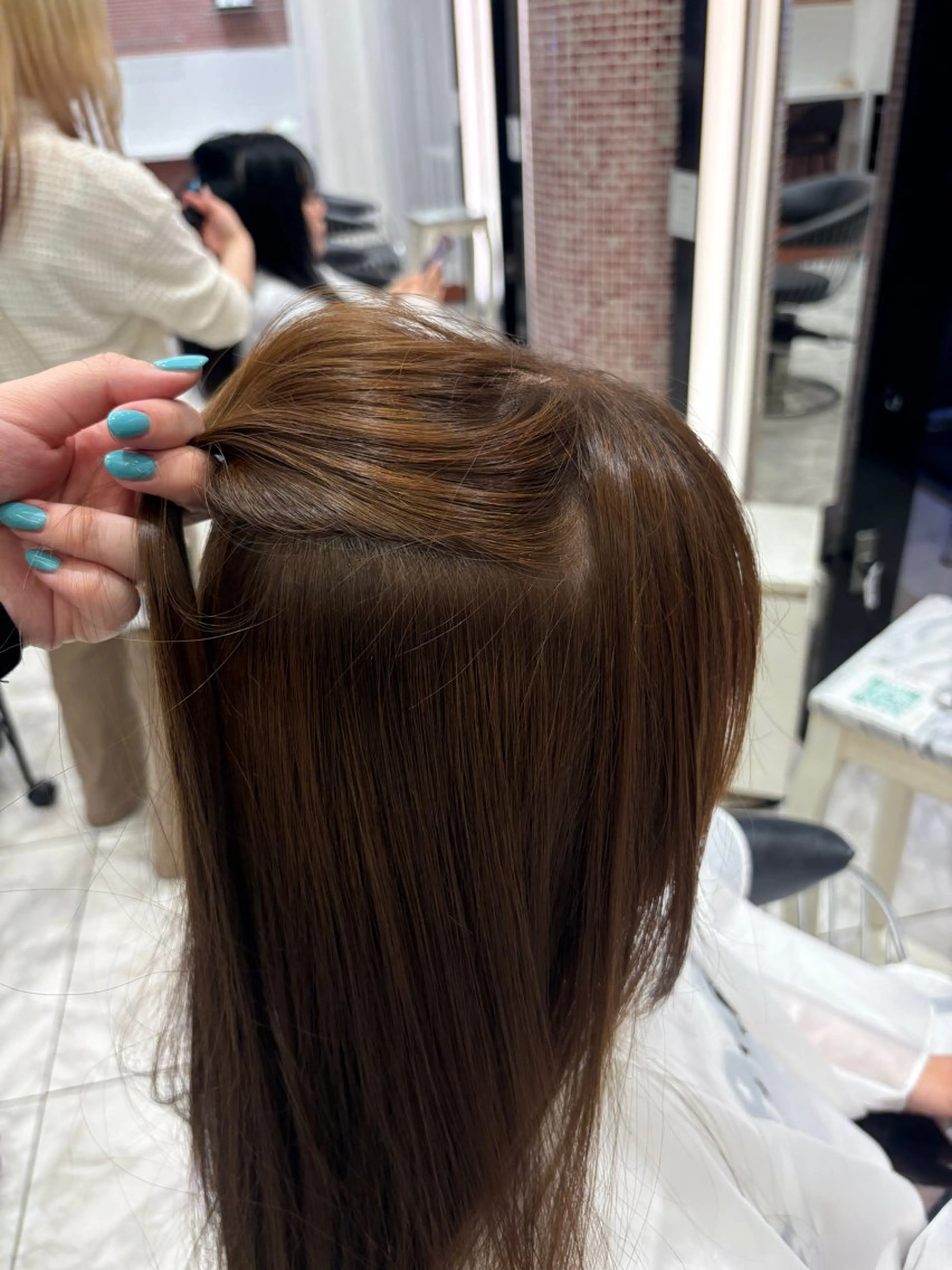 カラー 中山 里奈のヘアスタイル