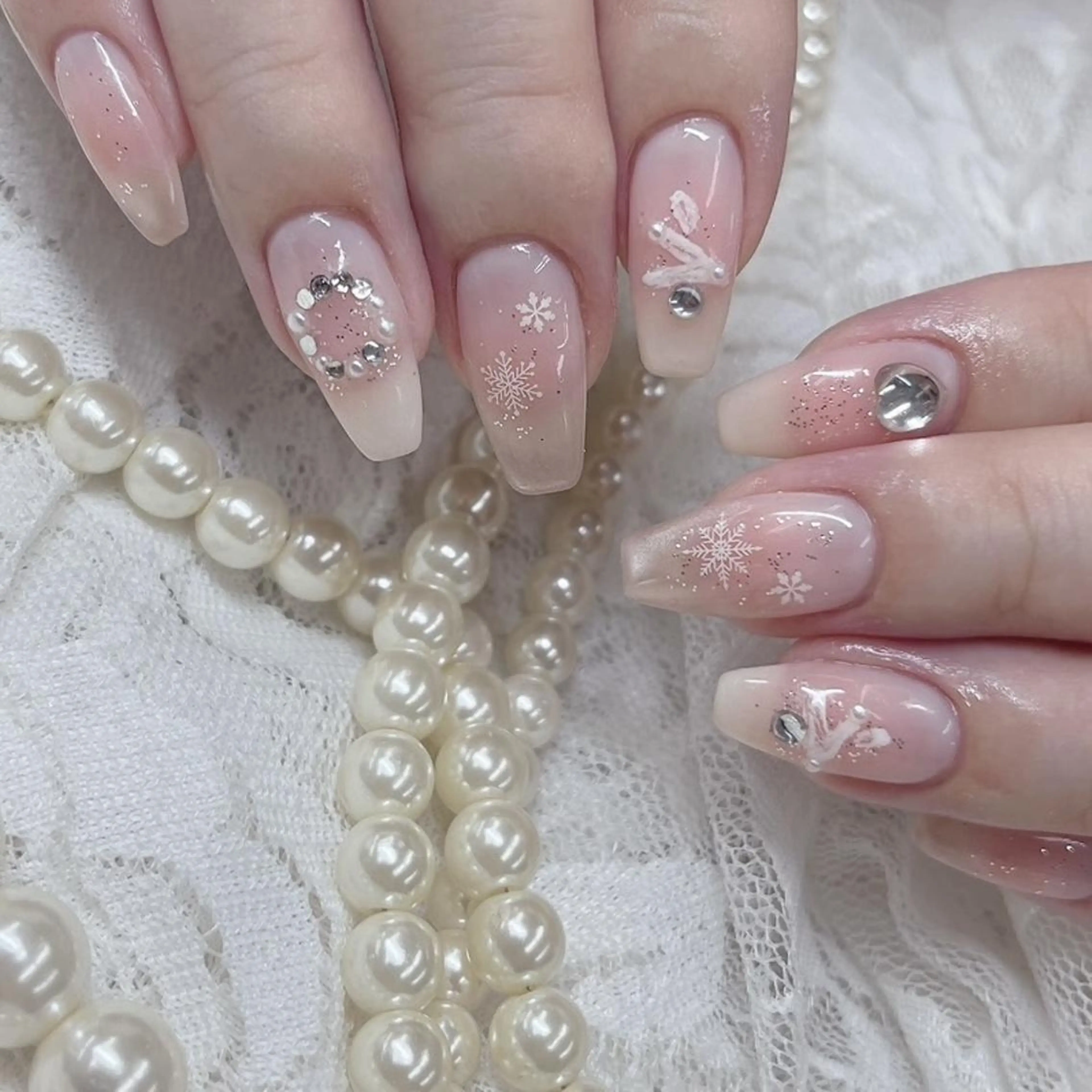 ネイル Nail salon Honey Beeのネイルデザイン