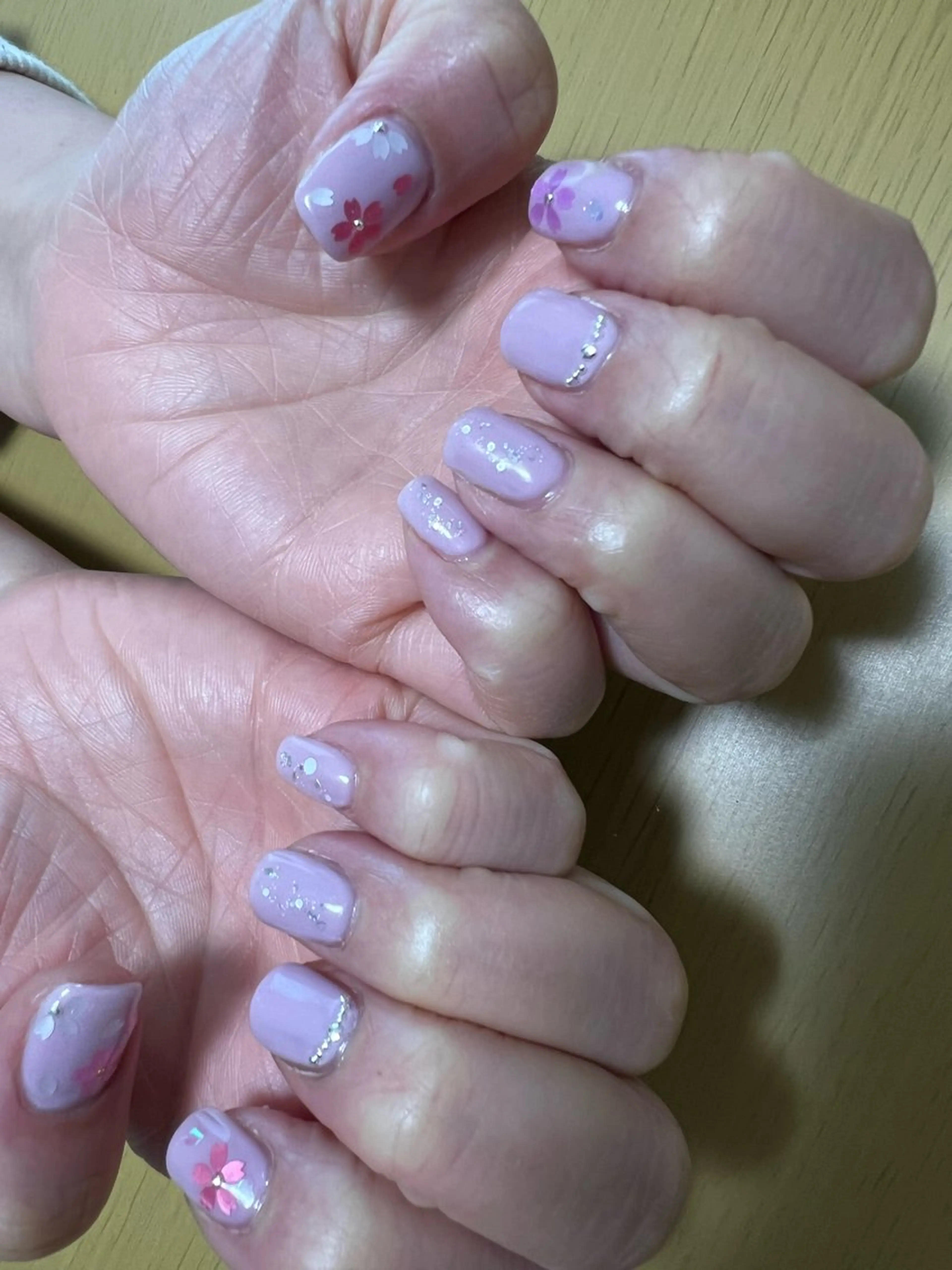ネイル 桜ネイル Luminous ⭐︎のネイルデザイン