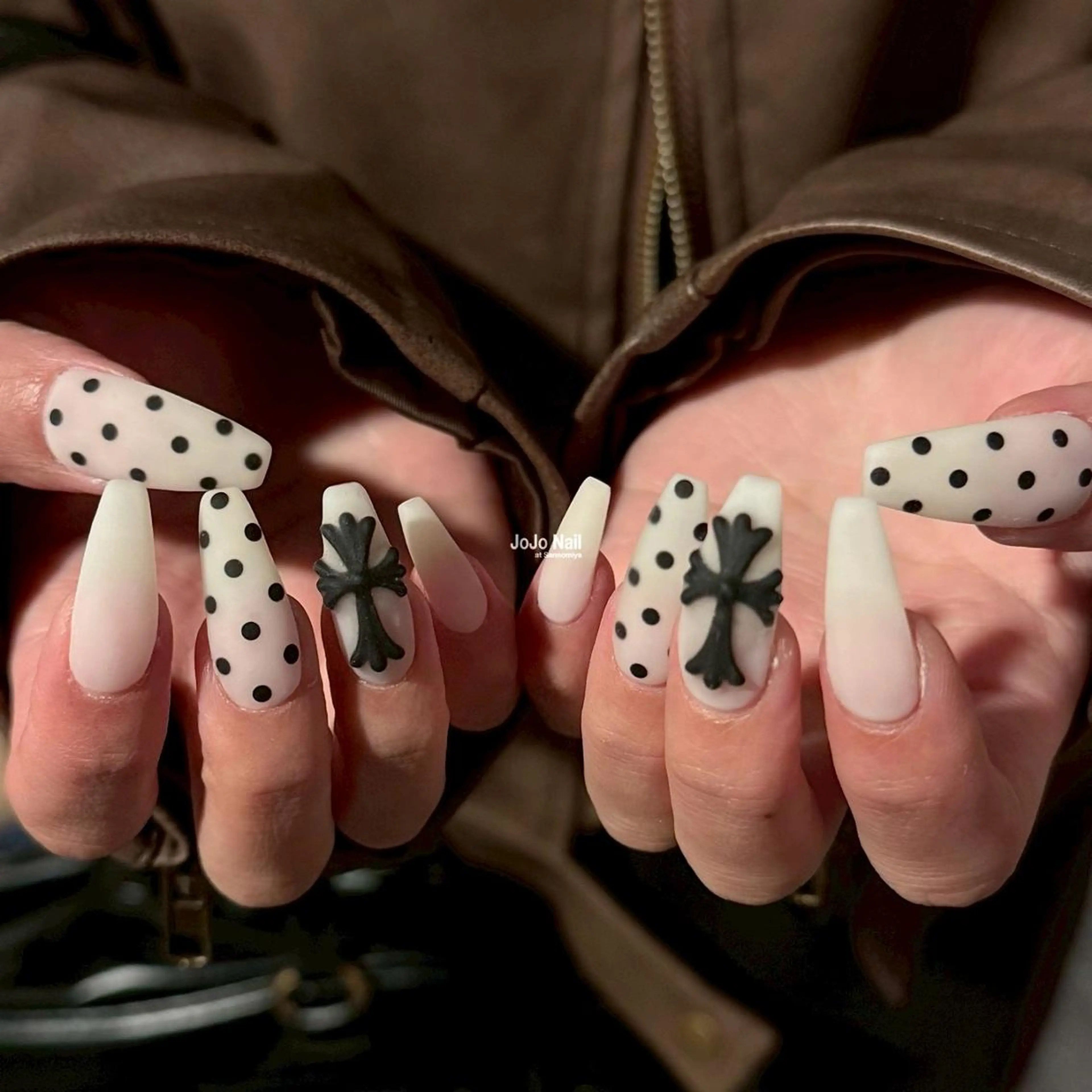ネイル JOJO Nail Sannomiyaのネイルデザイン