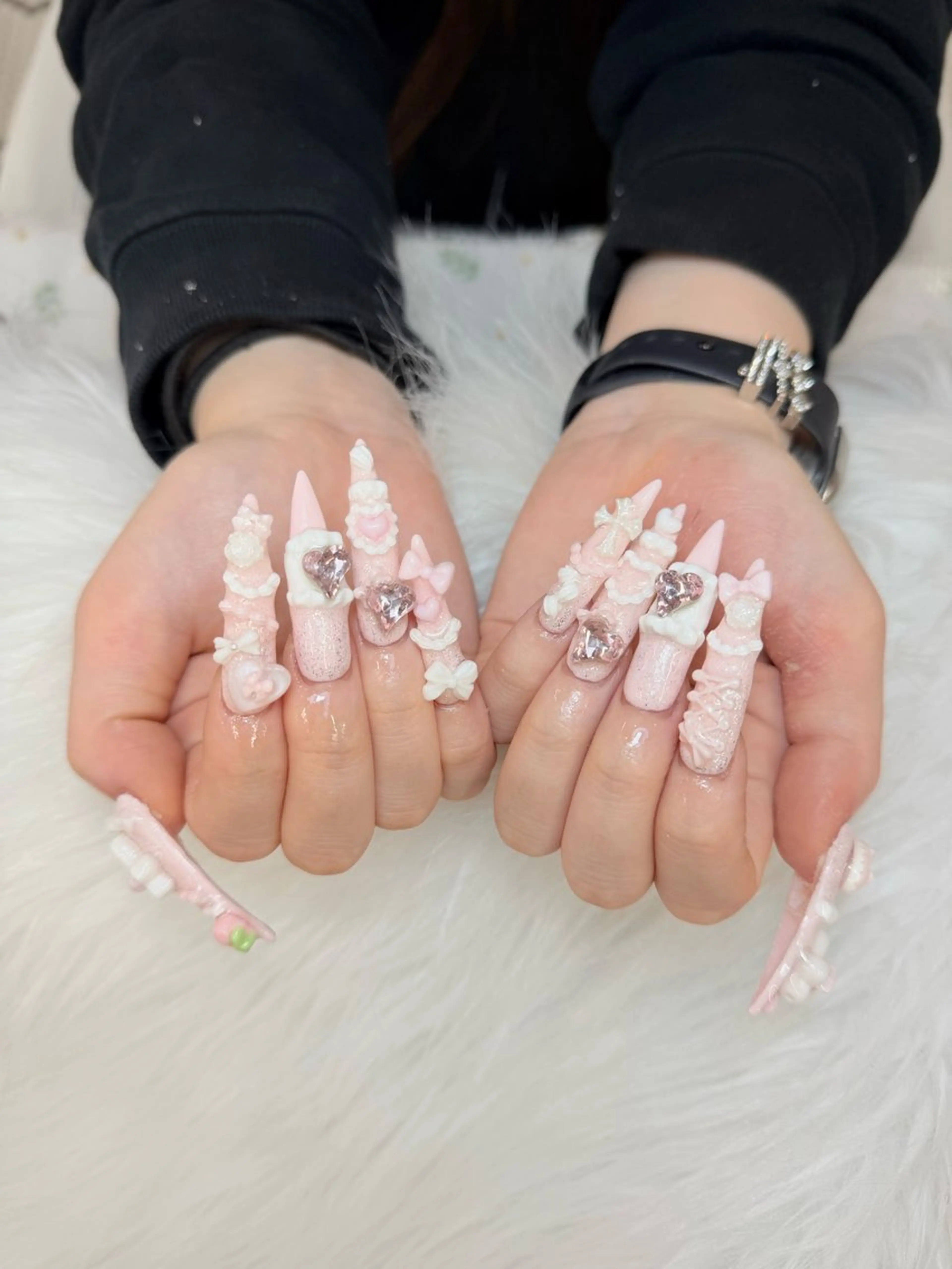 ネイル ハンドネイル ANH ゴテゴテネイルサロンのネイルデザイン