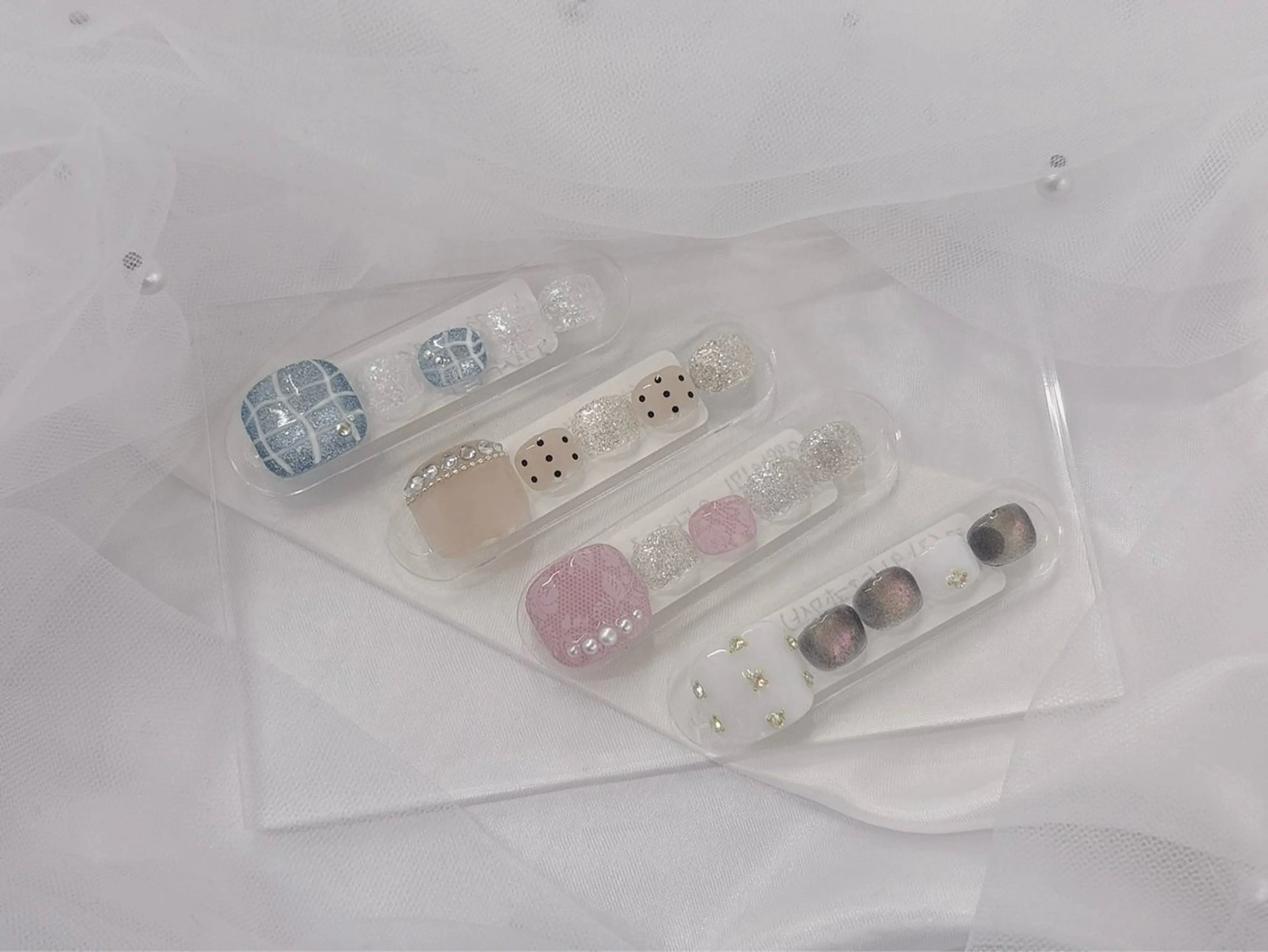 ネイル フットネイル Regene ARAKIのネイルデザイン
