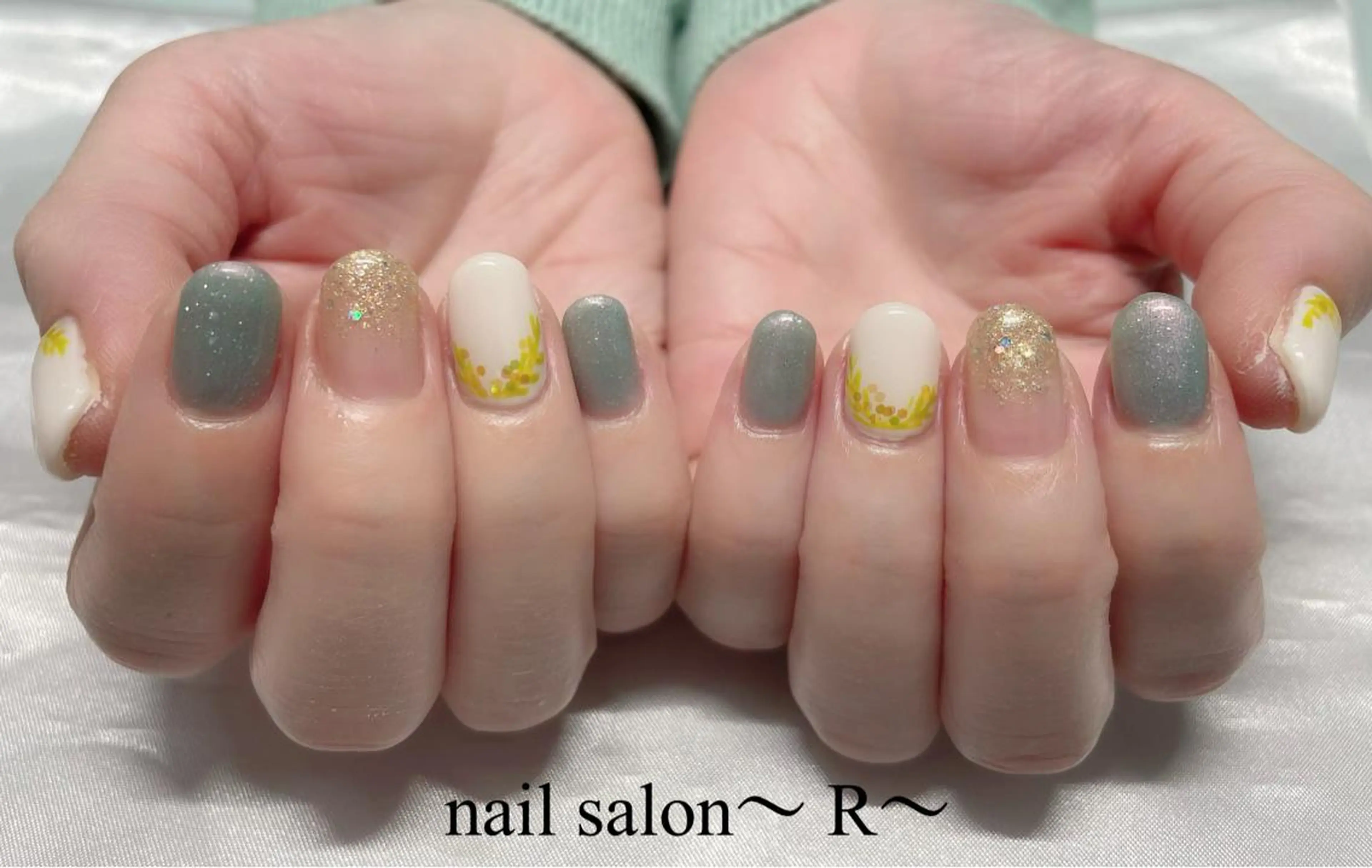 ネイル ハンドネイル 〜 R〜 プライベートサロンのネイルデザイン