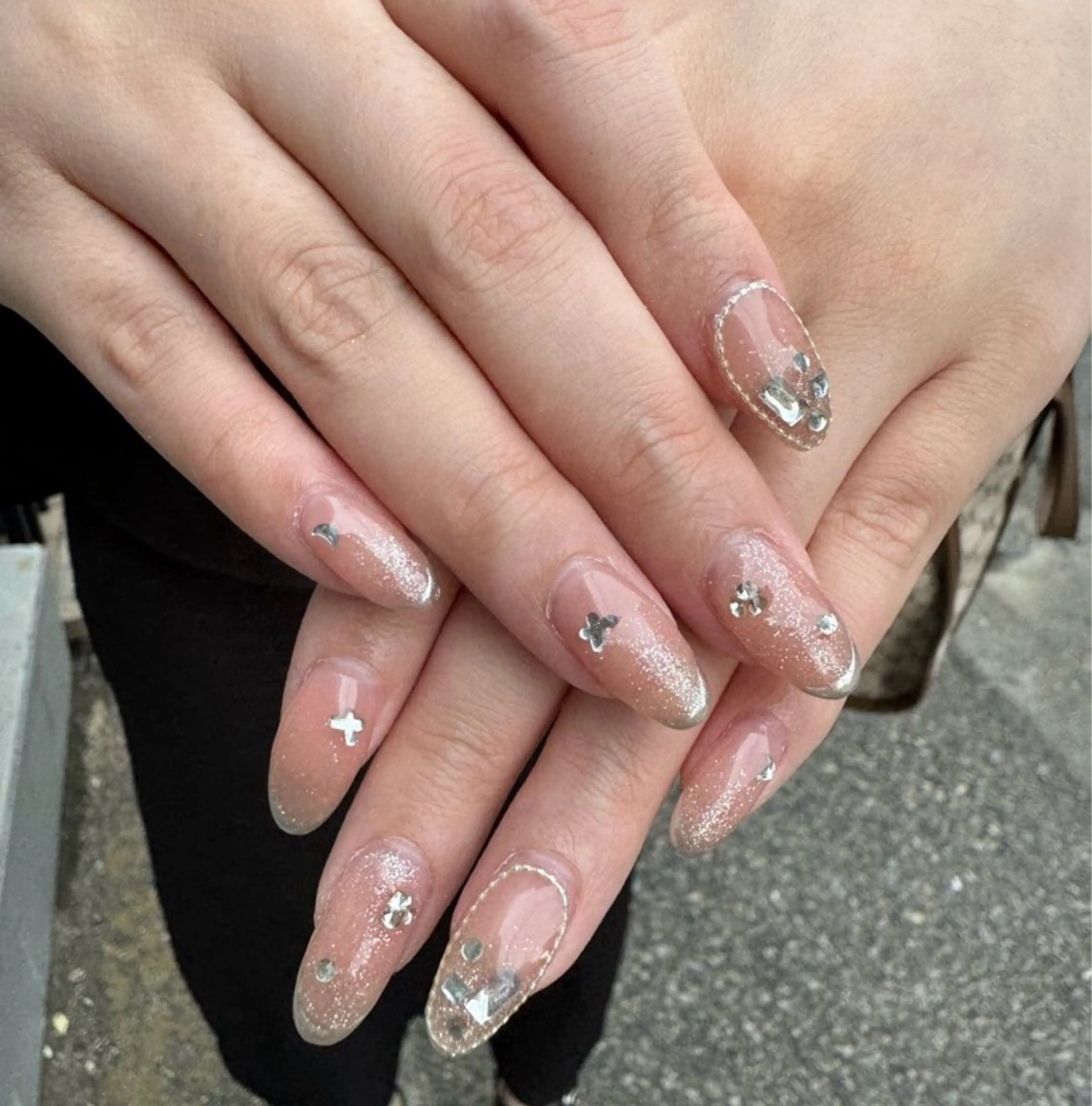 ネイル LAVISH nanamiのネイルデザイン