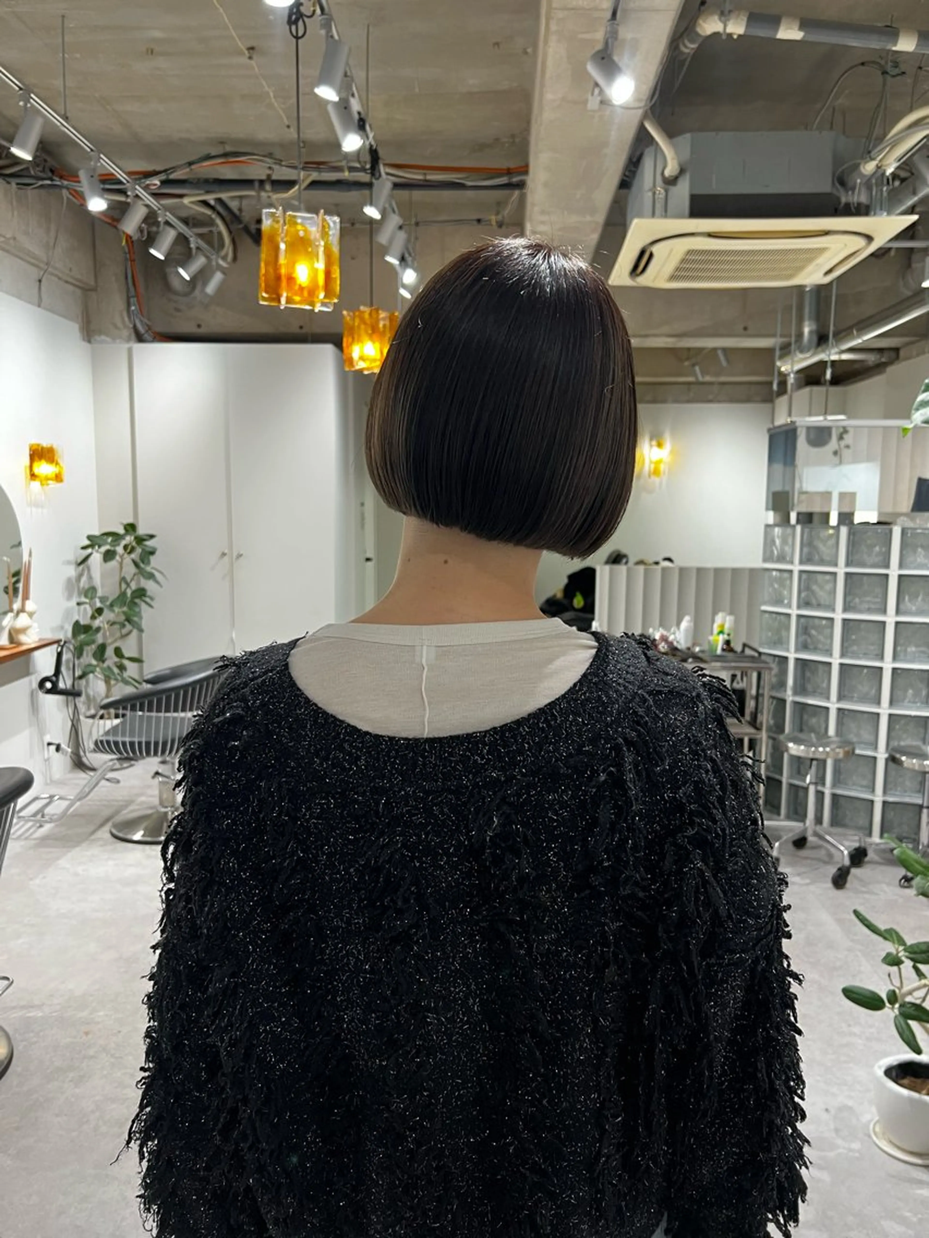 ショート カラー ハイライトカラー ボブ ハイライト カット ヘアカラー 山本 麗のヘアスタイル