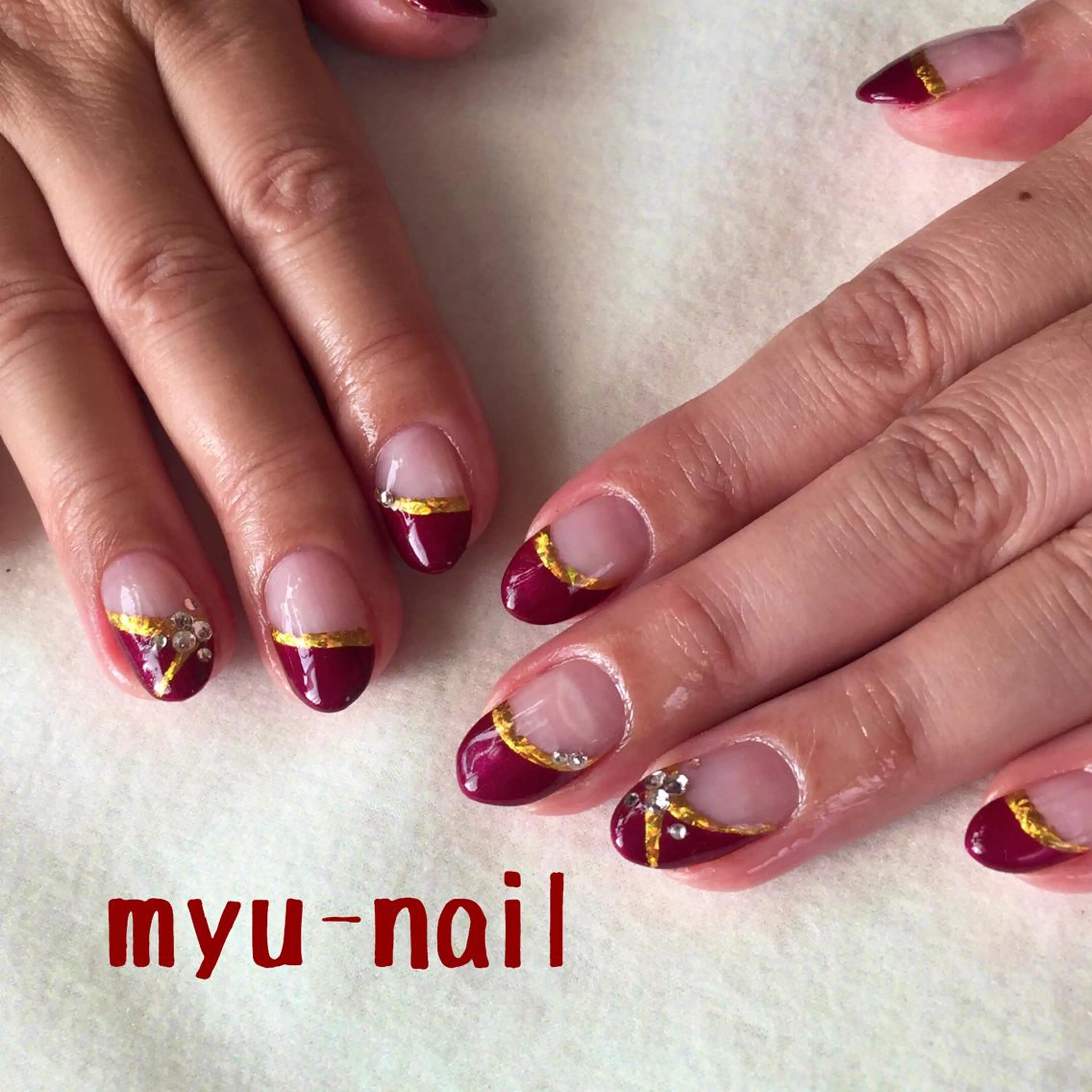 ネイル 赤色 ハンドネイル ホームサロン myu-nailのネイルデザイン