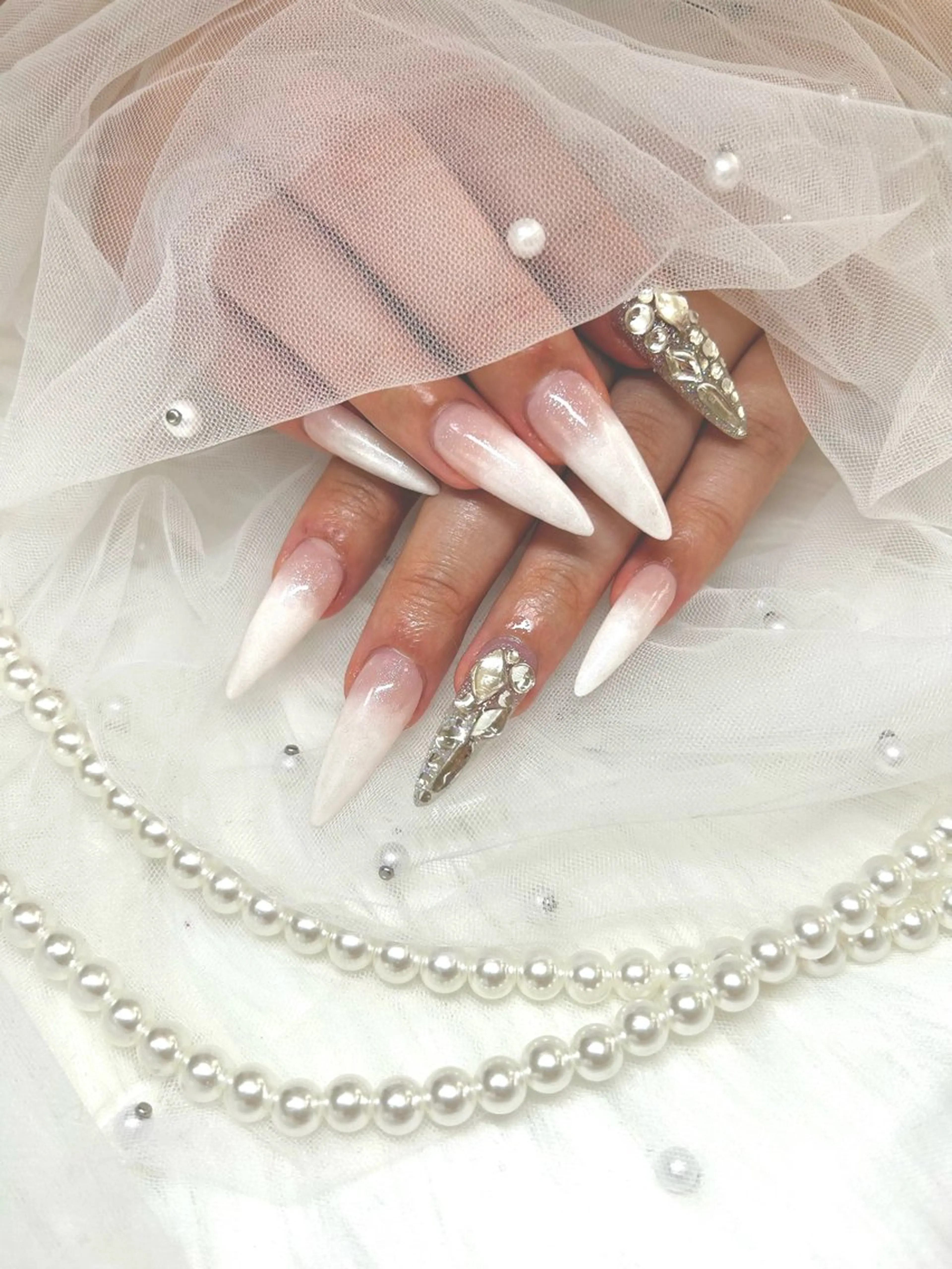 ネイル ハンドネイル 【Laule‘a 】のネイルデザイン