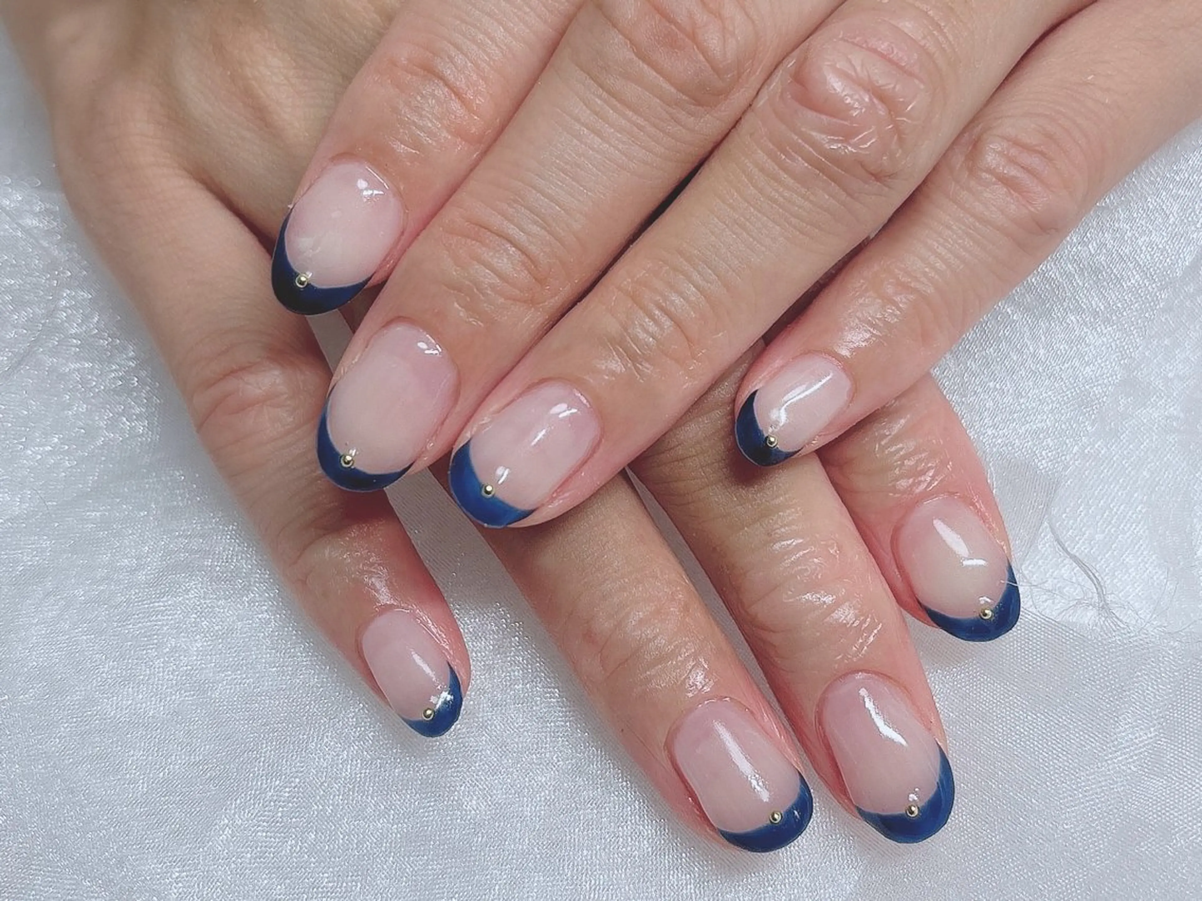 ネイル フレンチネイル ネイビー ハンドネイル BABY LION :Fumiyoのネイルデザイン