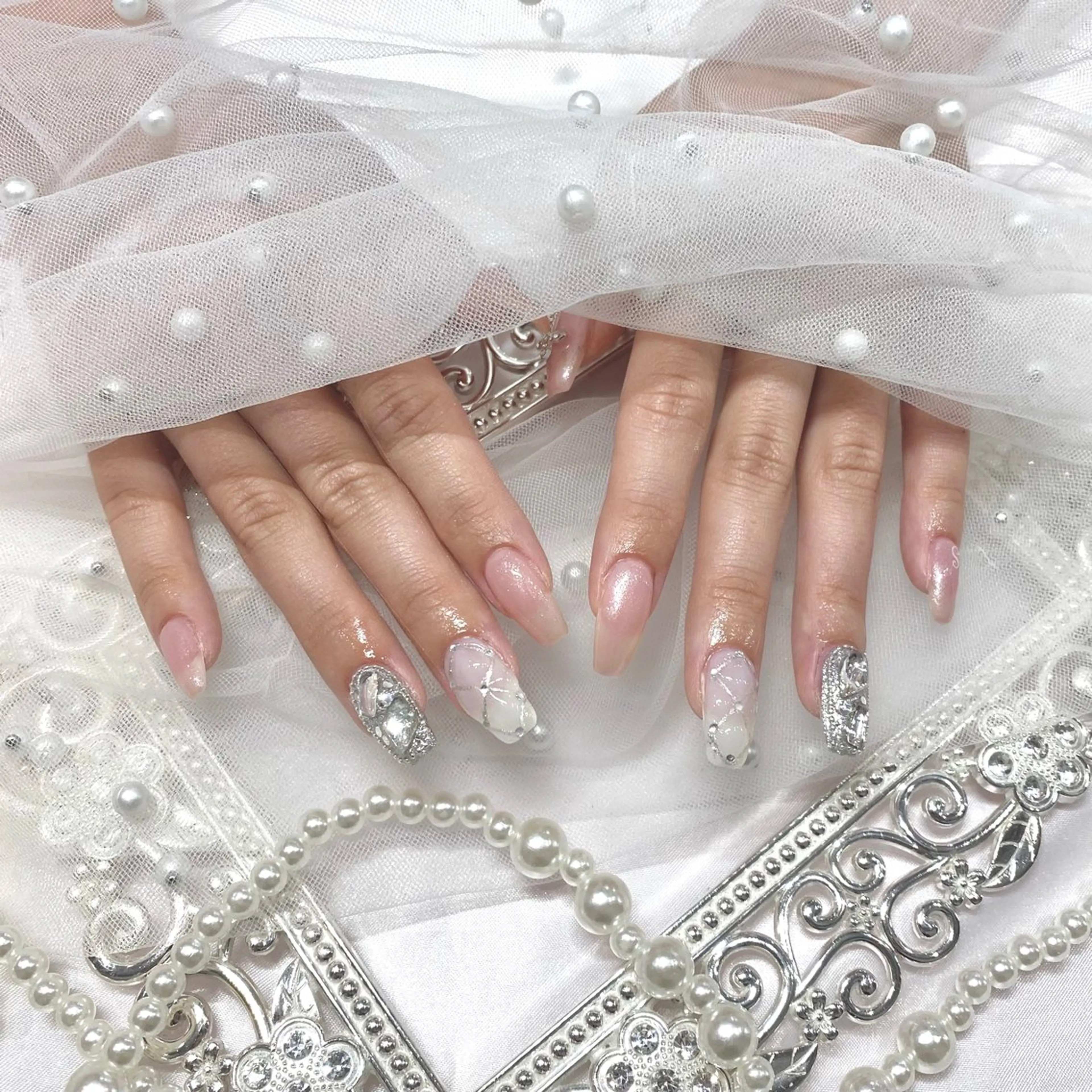 ネイル ハンドネイル Yveil 心斎橋店 hirokoのネイルデザイン